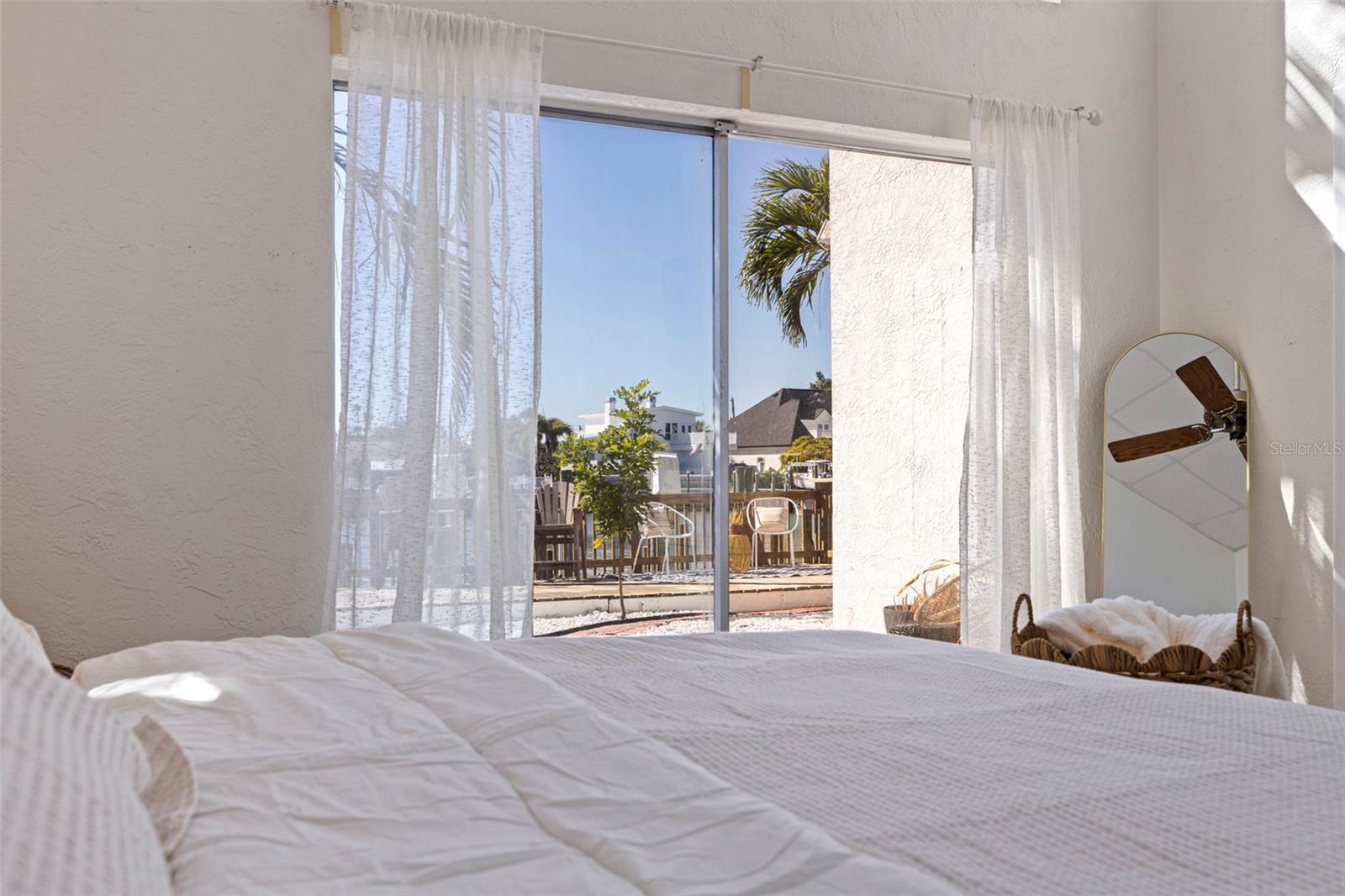 Image 33 of 46 For 322 Hermosita Drive