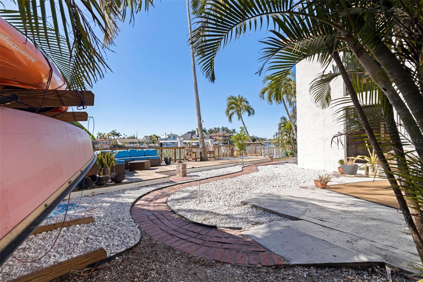 Image 36 of 46 For 322 Hermosita Drive