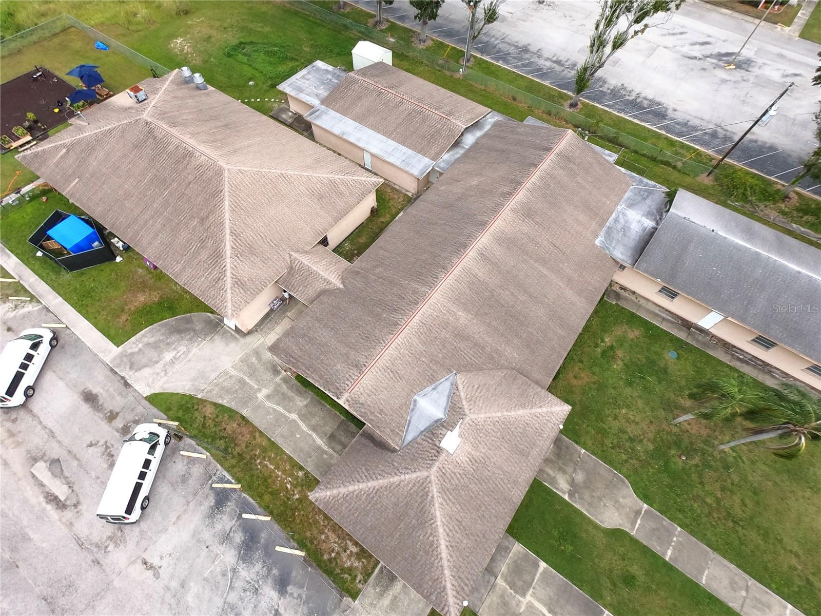 Listing photo id 0 for 4807 Mile Stetch Drive