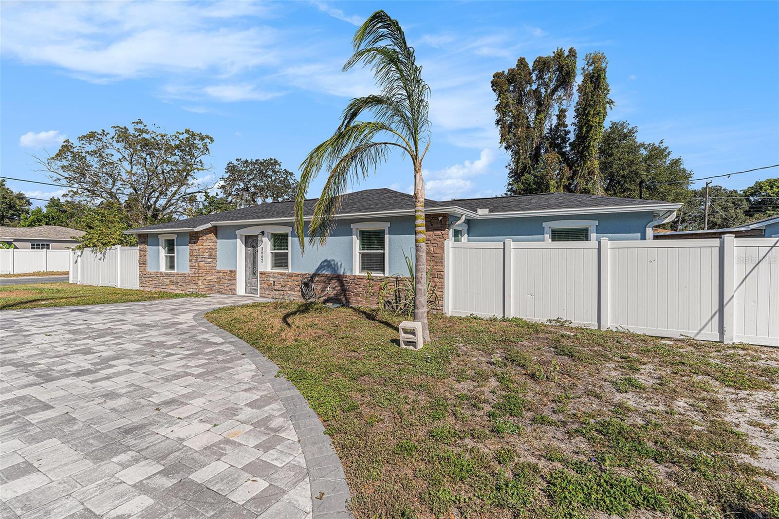 Image 5 of 32 For 3602 33rd Avenue