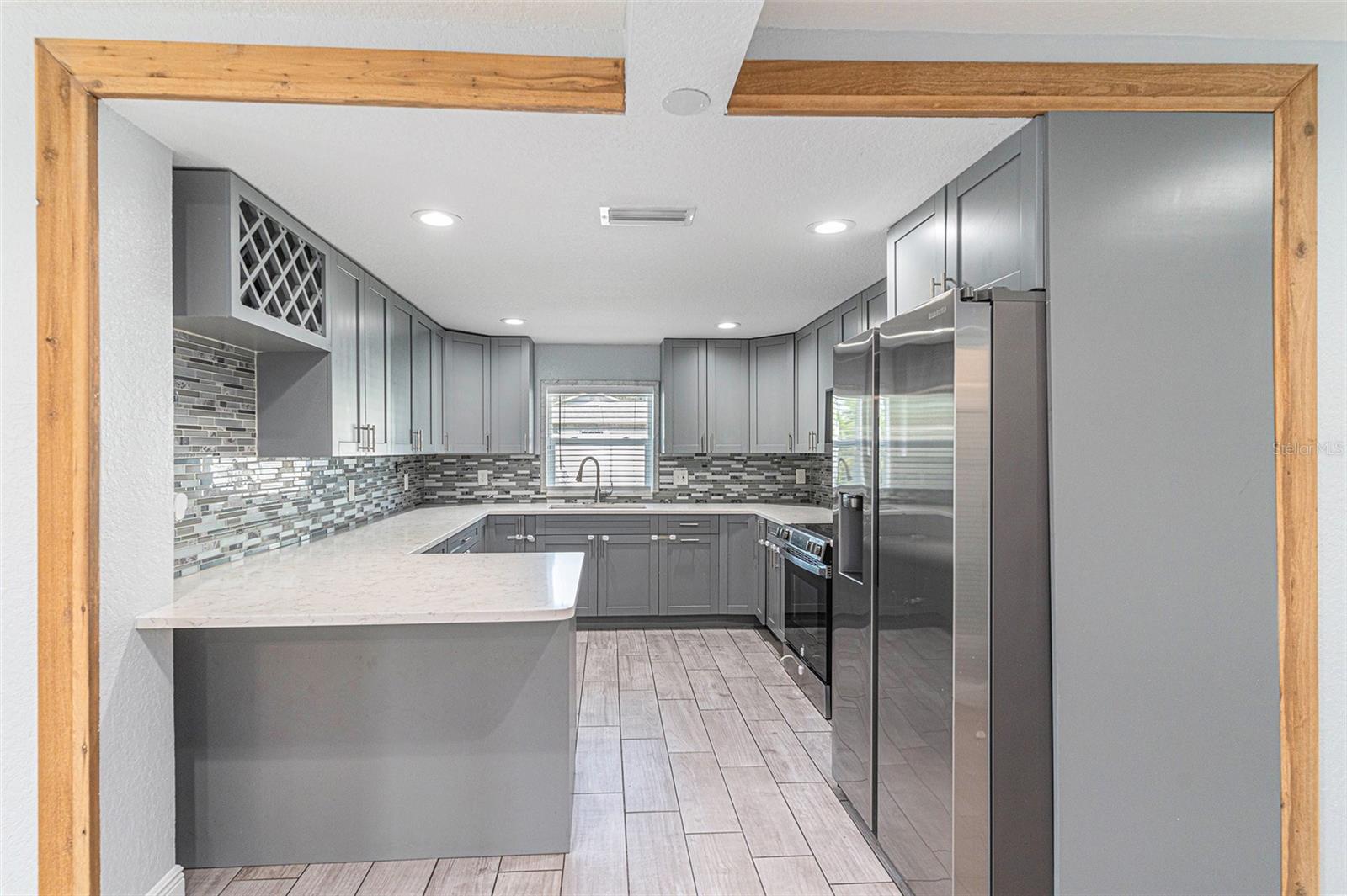 Image 9 of 32 For 3602 33rd Avenue