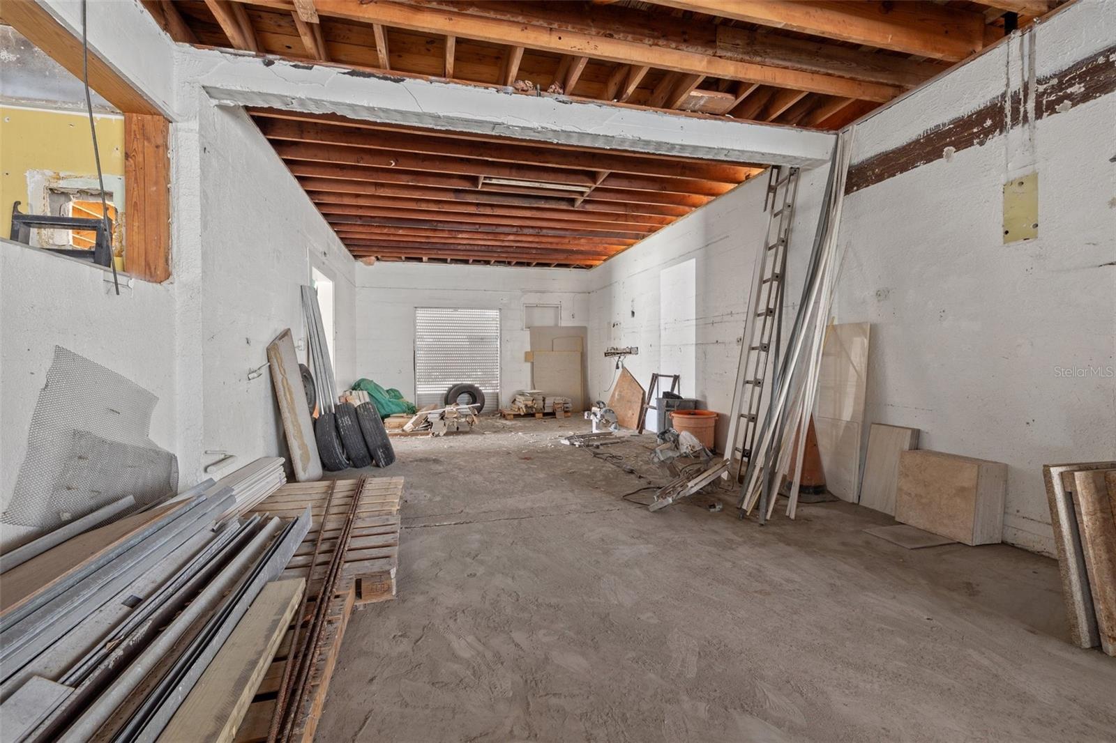 Image 25 of 34 For 7900 Blind Pass Road