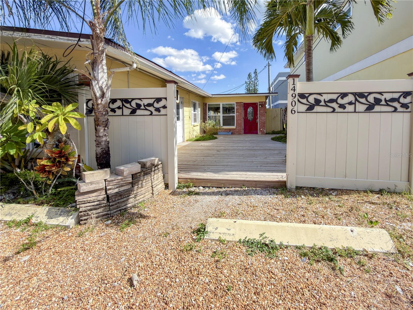 Image 3 of 21 For 14906 Bayshore Drive
