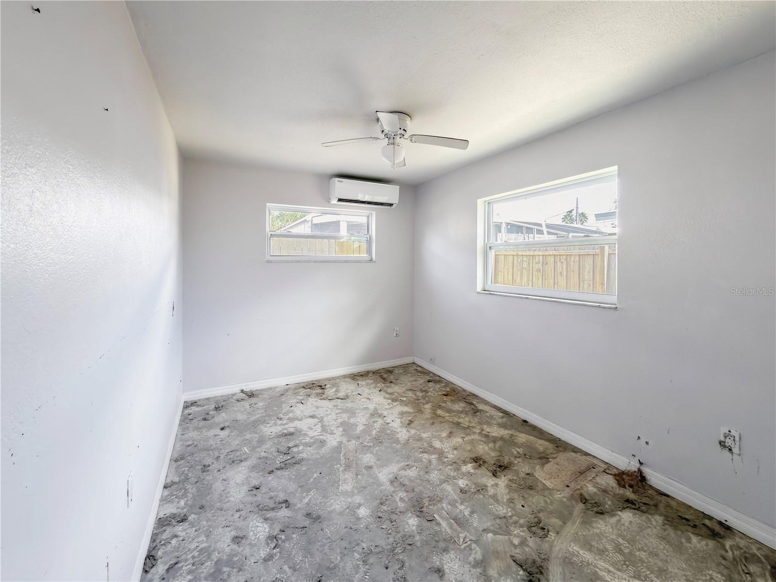 Image 8 of 21 For 14906 Bayshore Drive