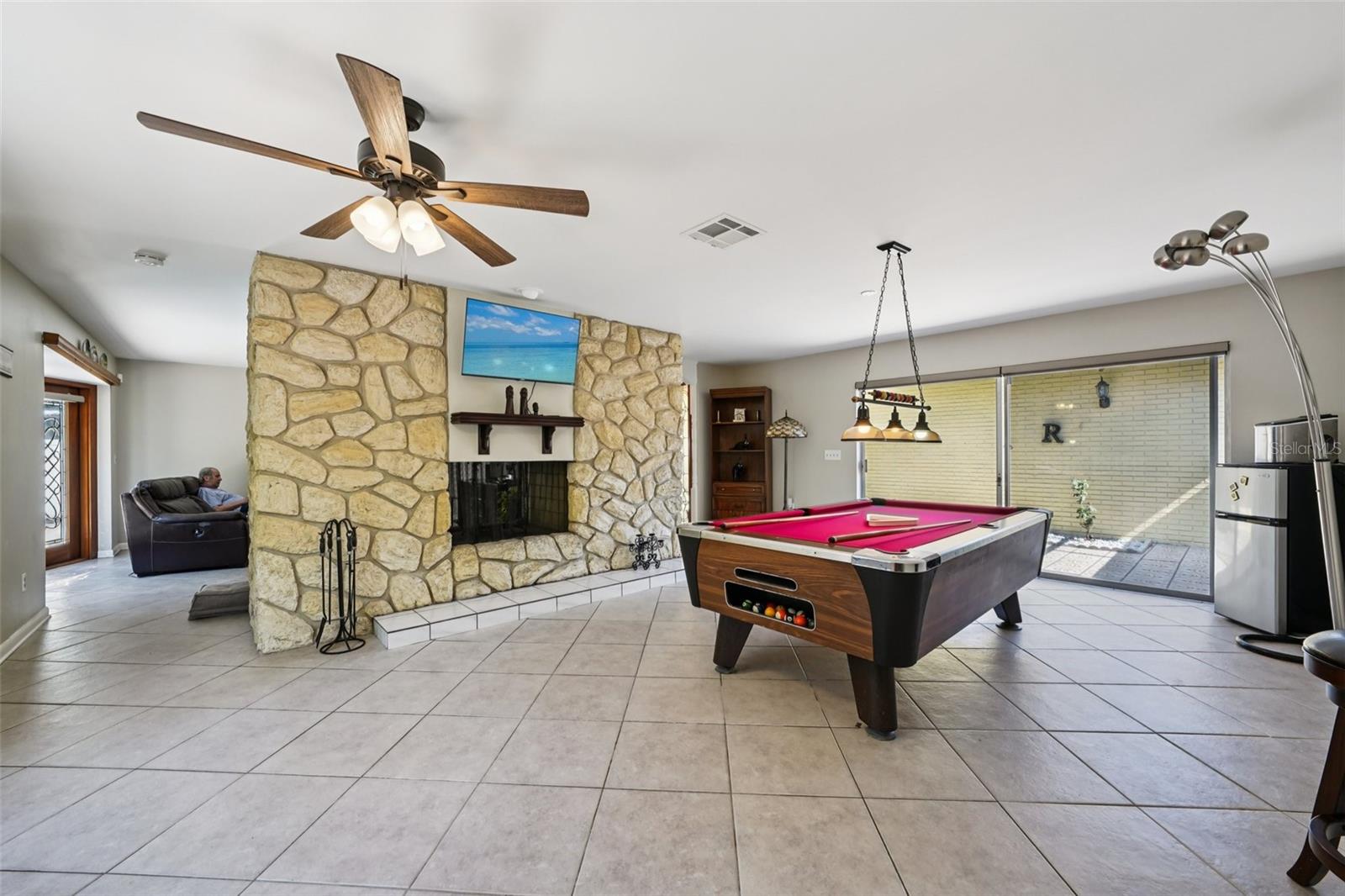Image 13 of 32 For 14804 Carnation Drive
