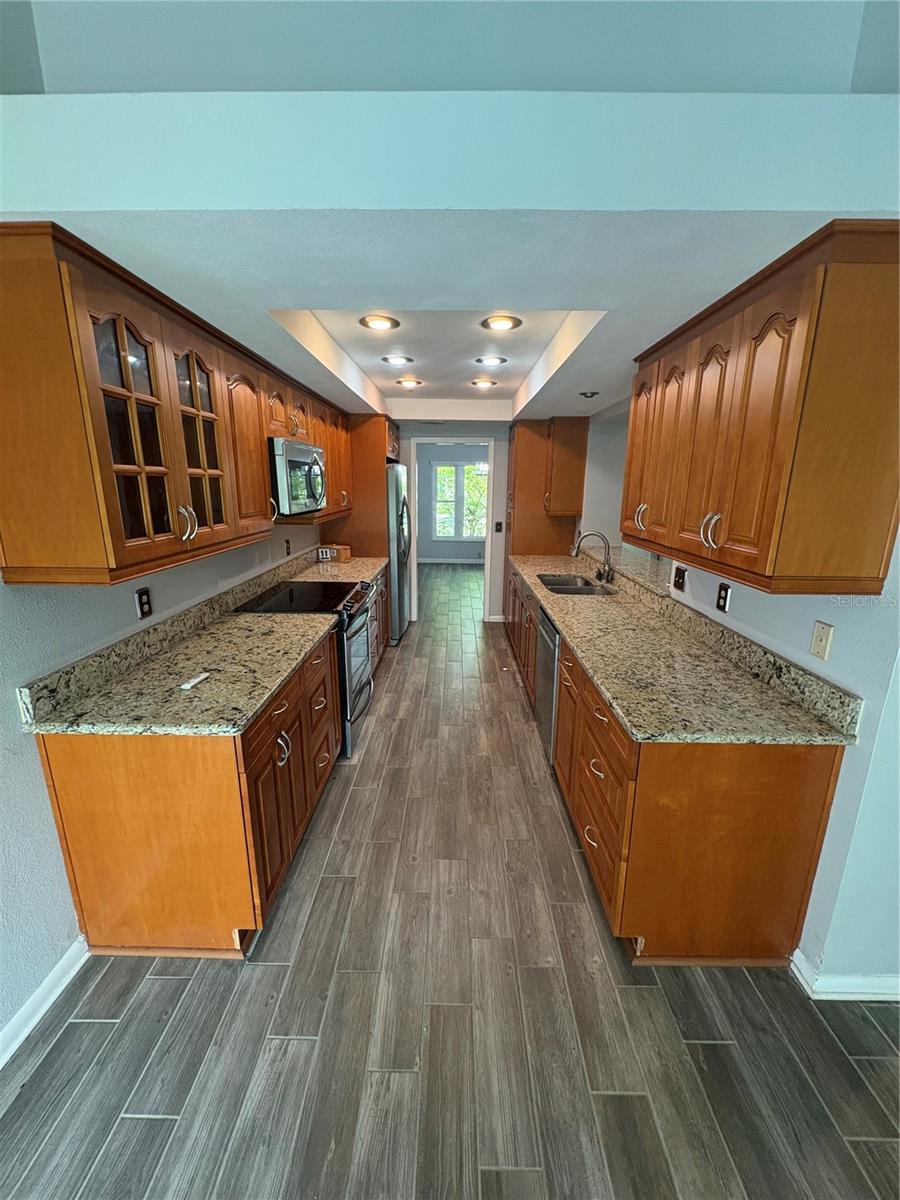 Image 10 of 69 For 1702 Horseshoe Drive