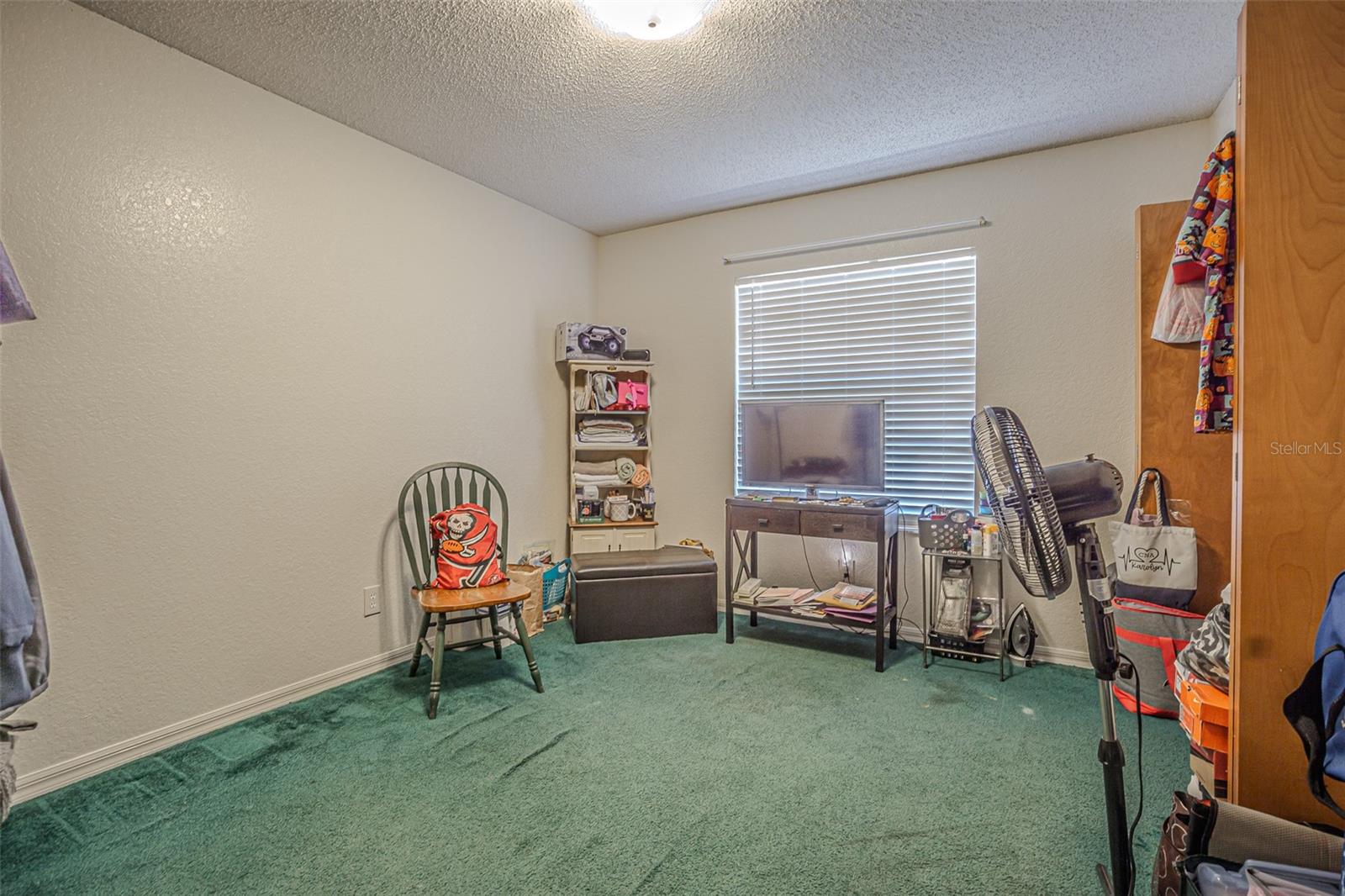 Image 10 of 35 For 4300 18th Avenue S