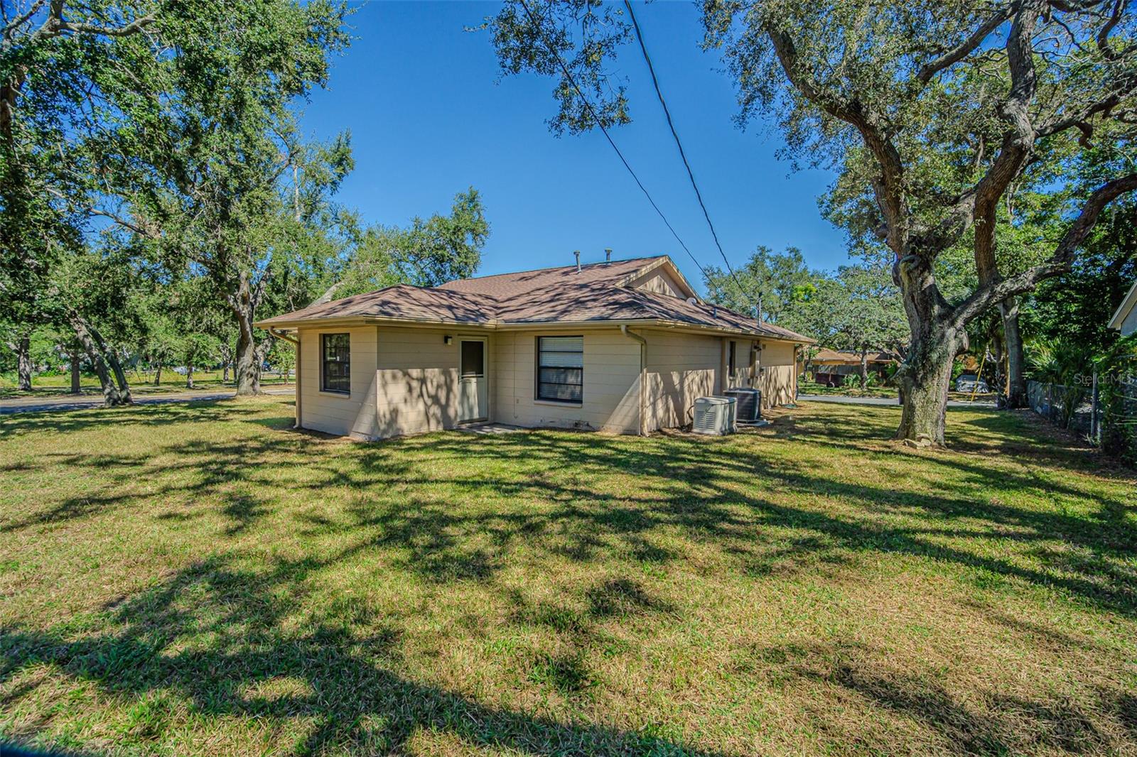 Image 22 of 35 For 4300 18th Avenue S