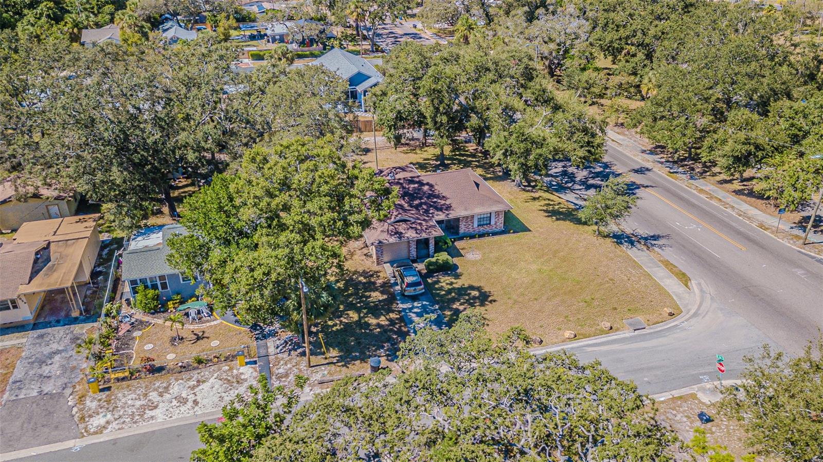 Image 25 of 35 For 4300 18th Avenue S