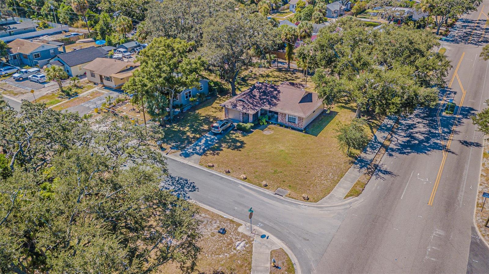 Image 27 of 35 For 4300 18th Avenue S