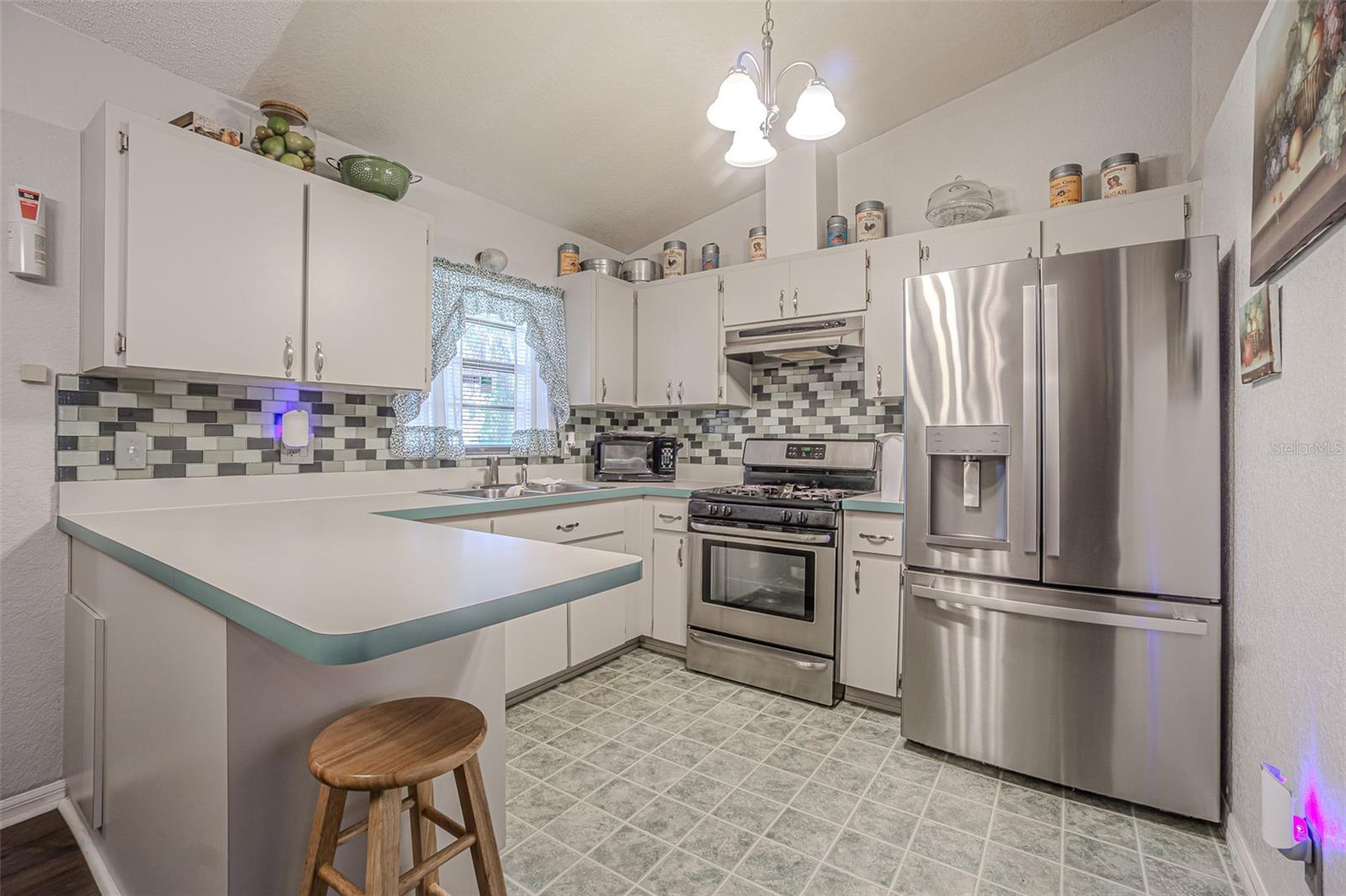 Image 6 of 35 For 4300 18th Avenue S