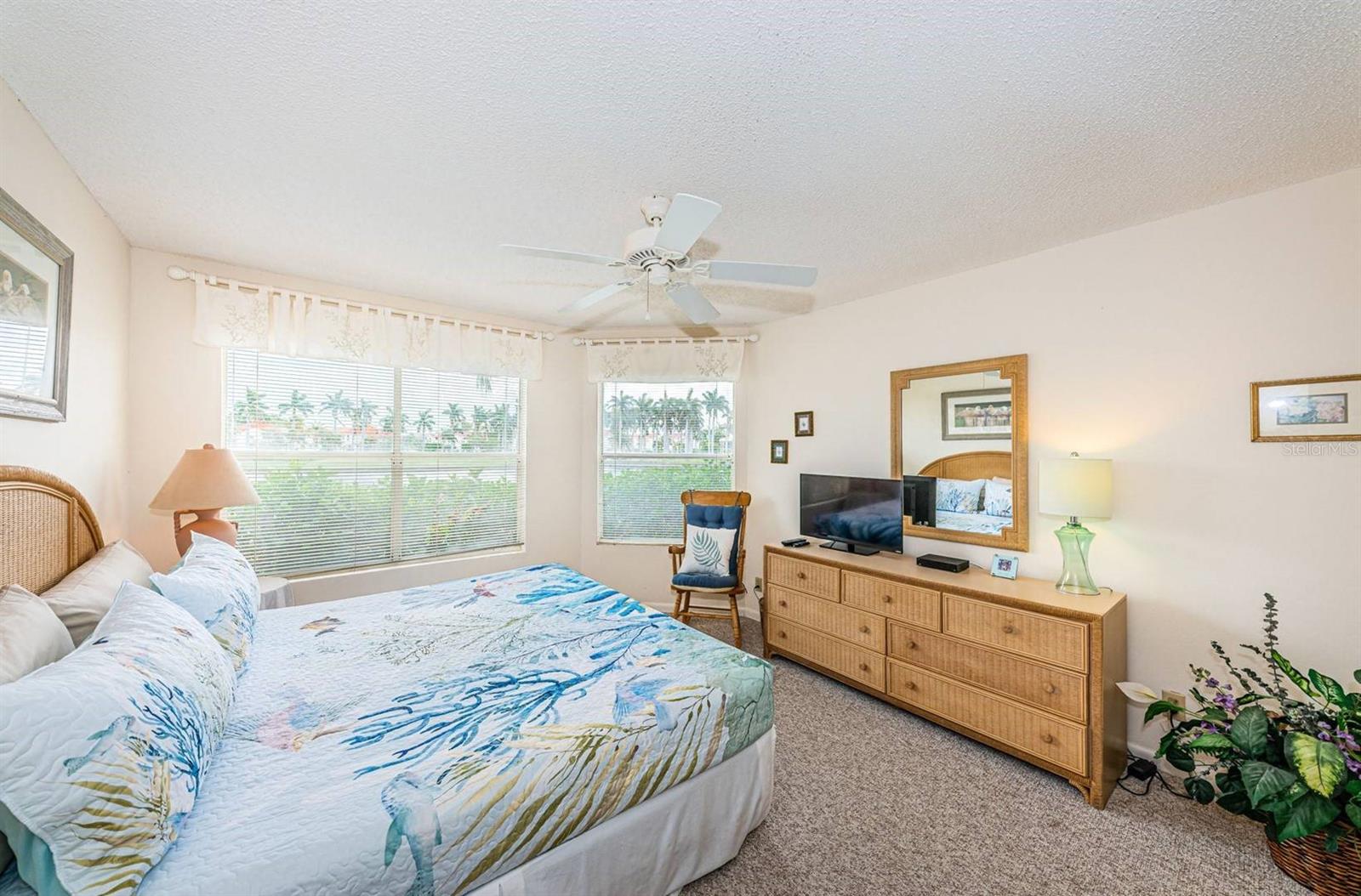 Image 10 of 21 For 6050 Bahia Del Mar Circle 120