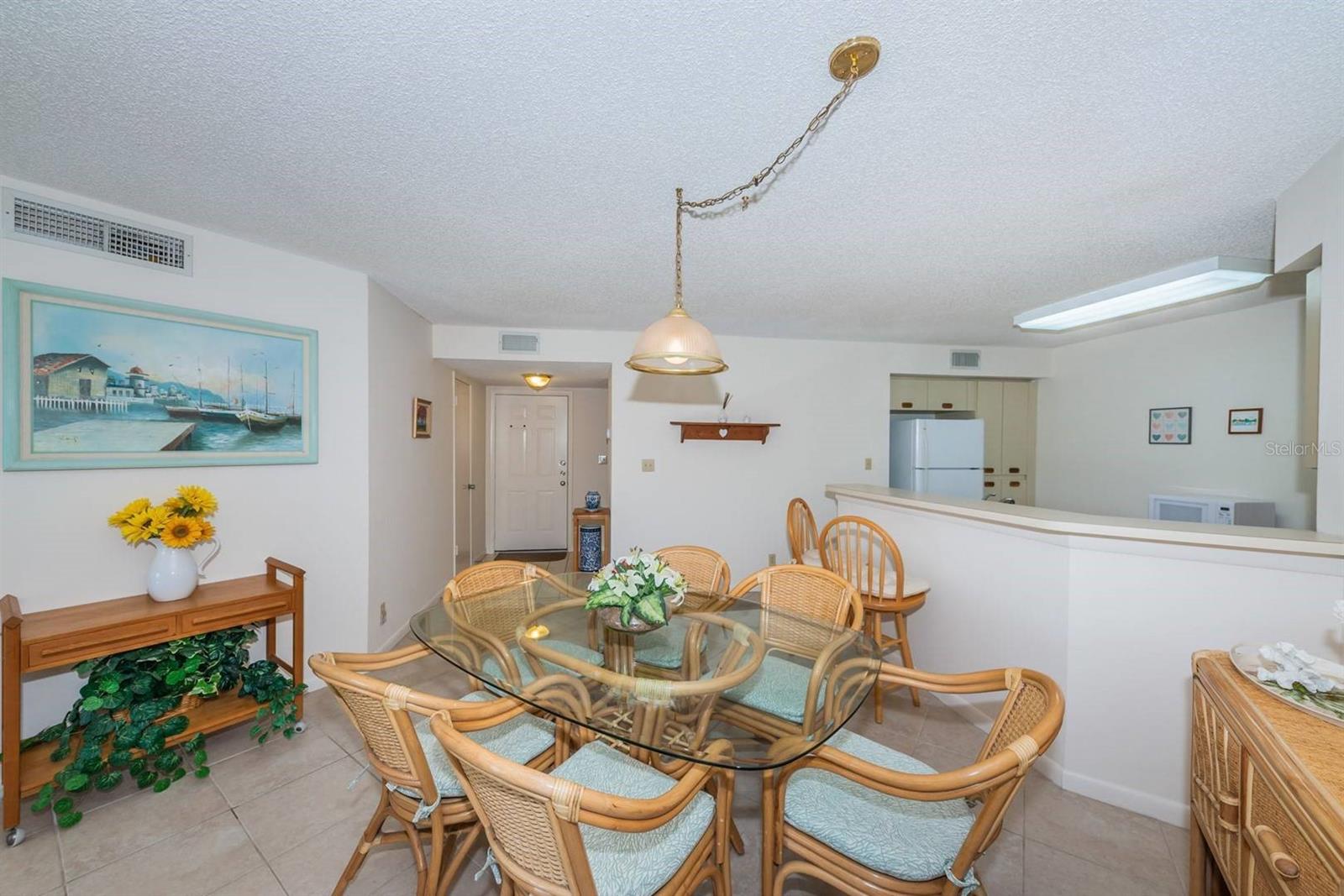 Image 4 of 21 For 6050 Bahia Del Mar Circle 120