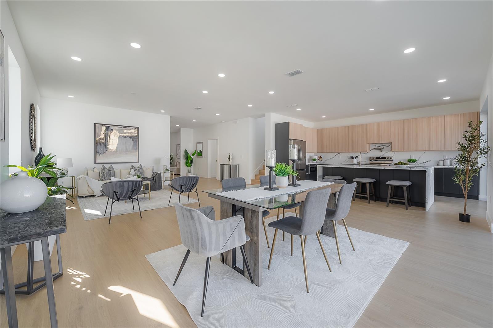 Image 12 of 55 For 2721 17th Avenue N