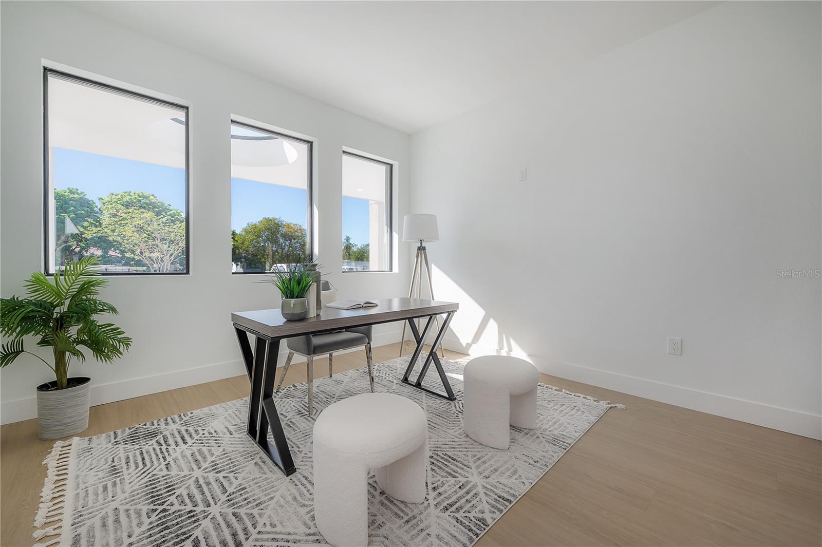 Image 28 of 55 For 2721 17th Avenue N