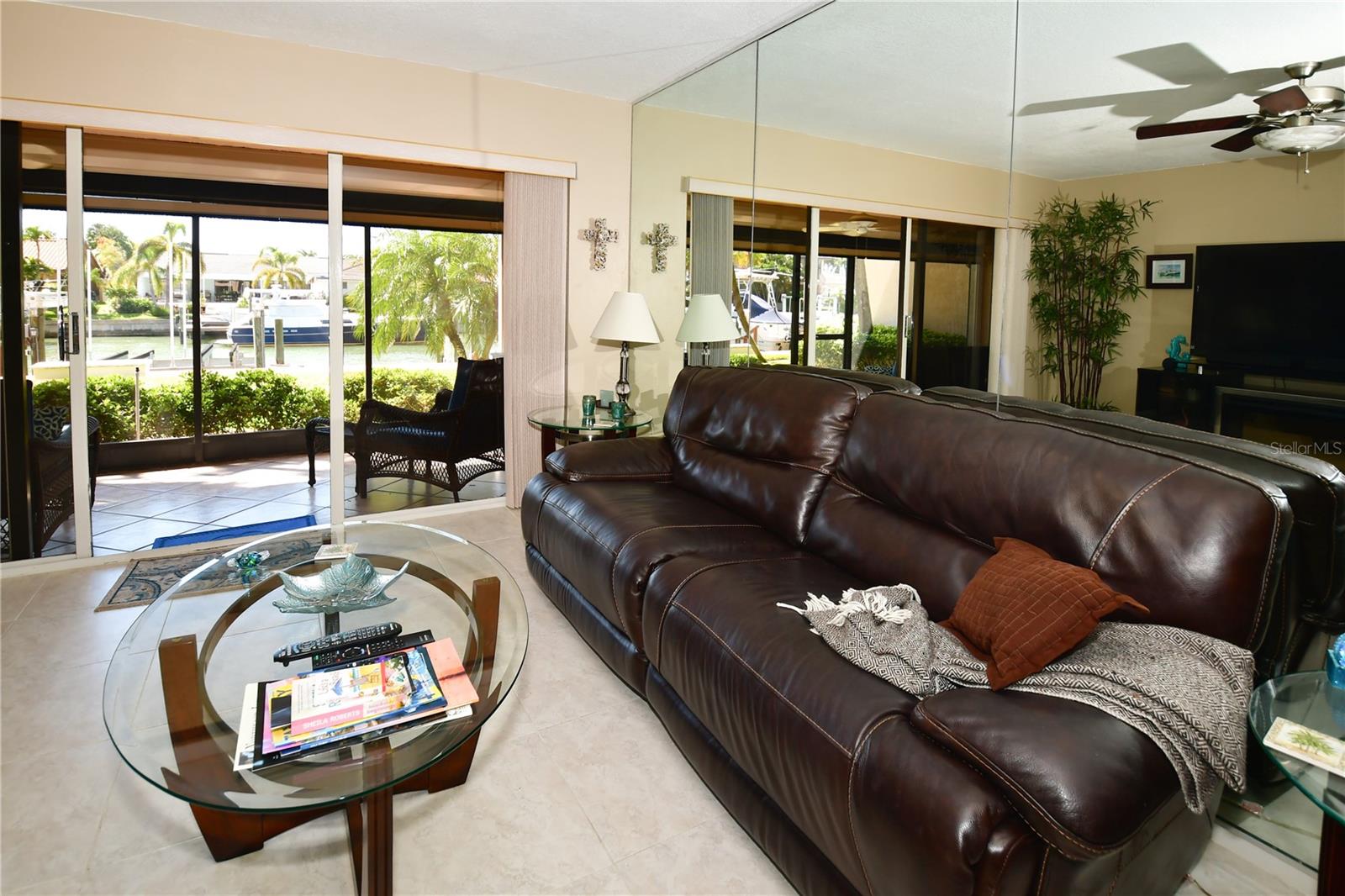 Image 5 of 27 For 4730 Brittany Drive S 35