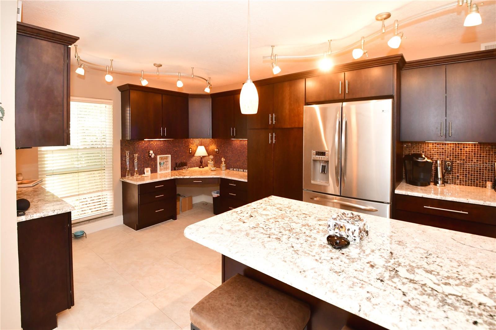 Image 6 of 27 For 4730 Brittany Drive S 35