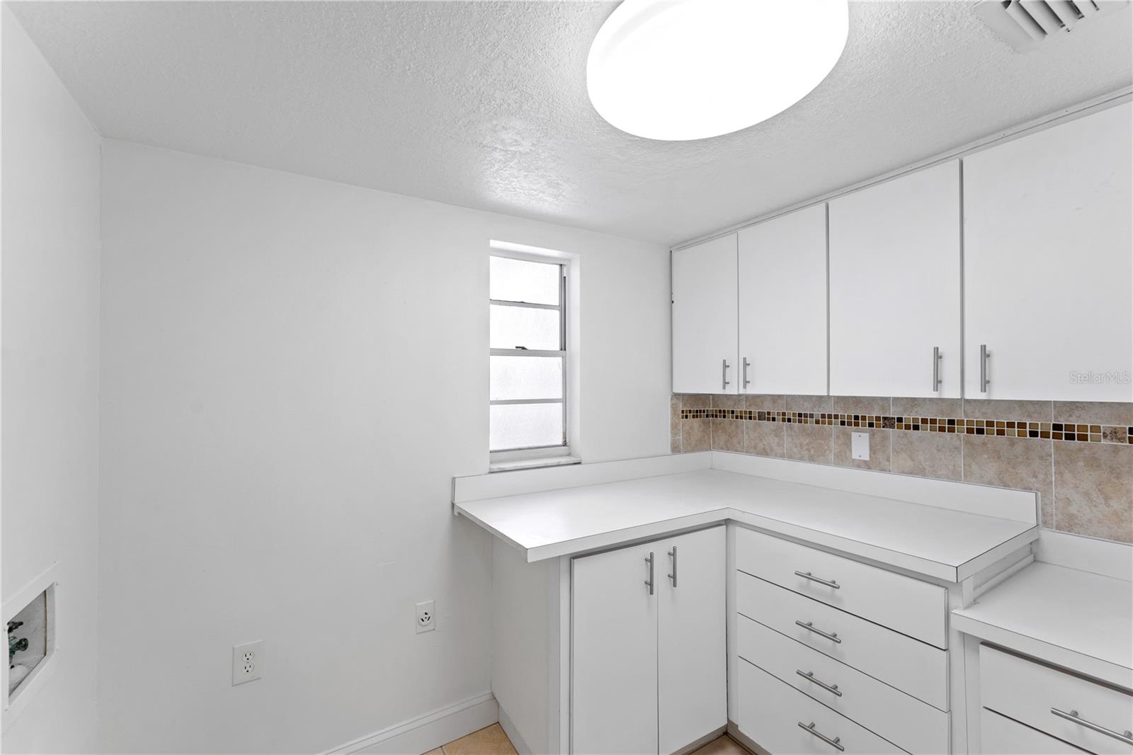 Image 18 of 54 For 16008 Sagebrush Road
