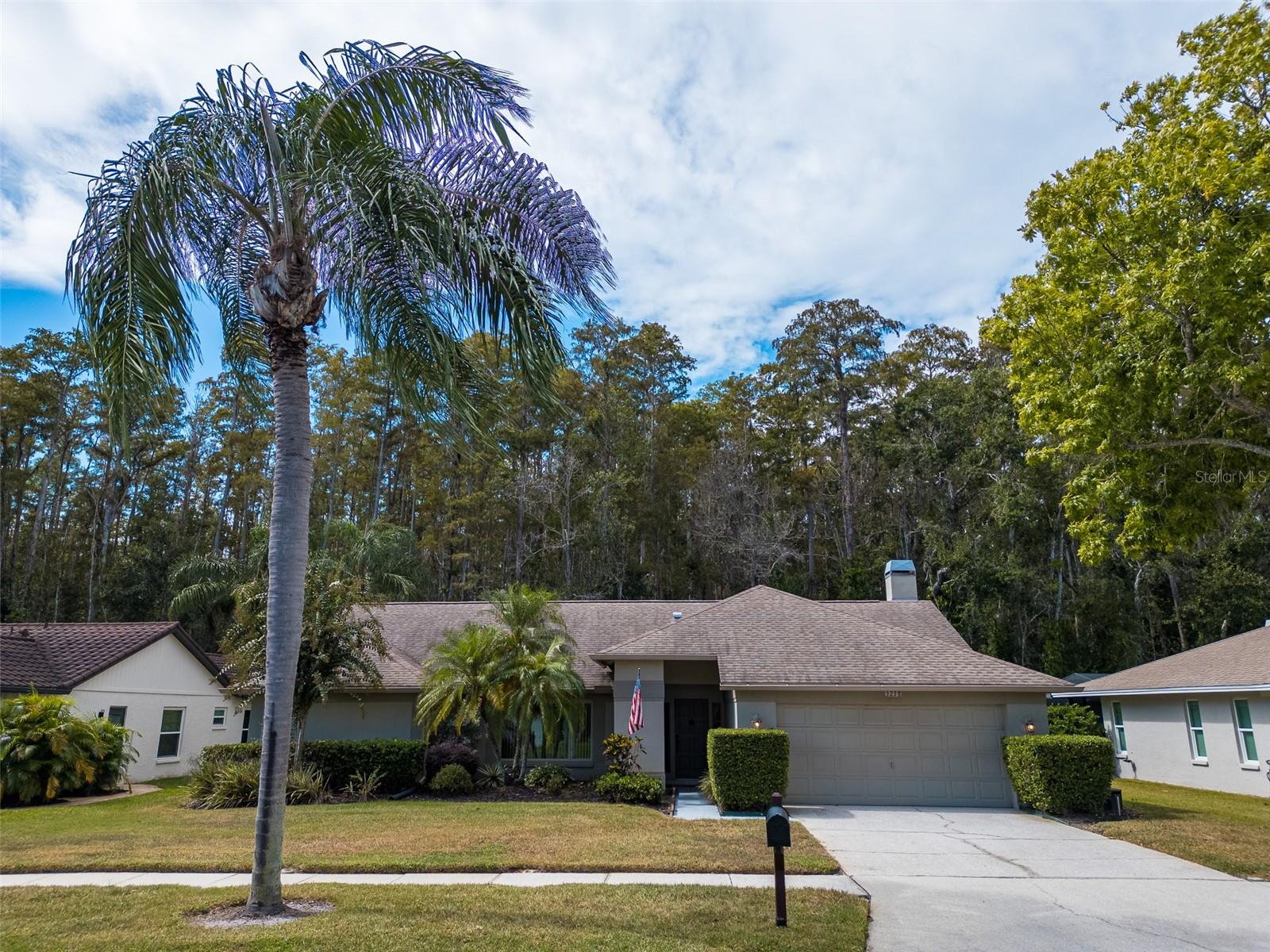 Image 3 of 60 For 3238 Glenridge Drive