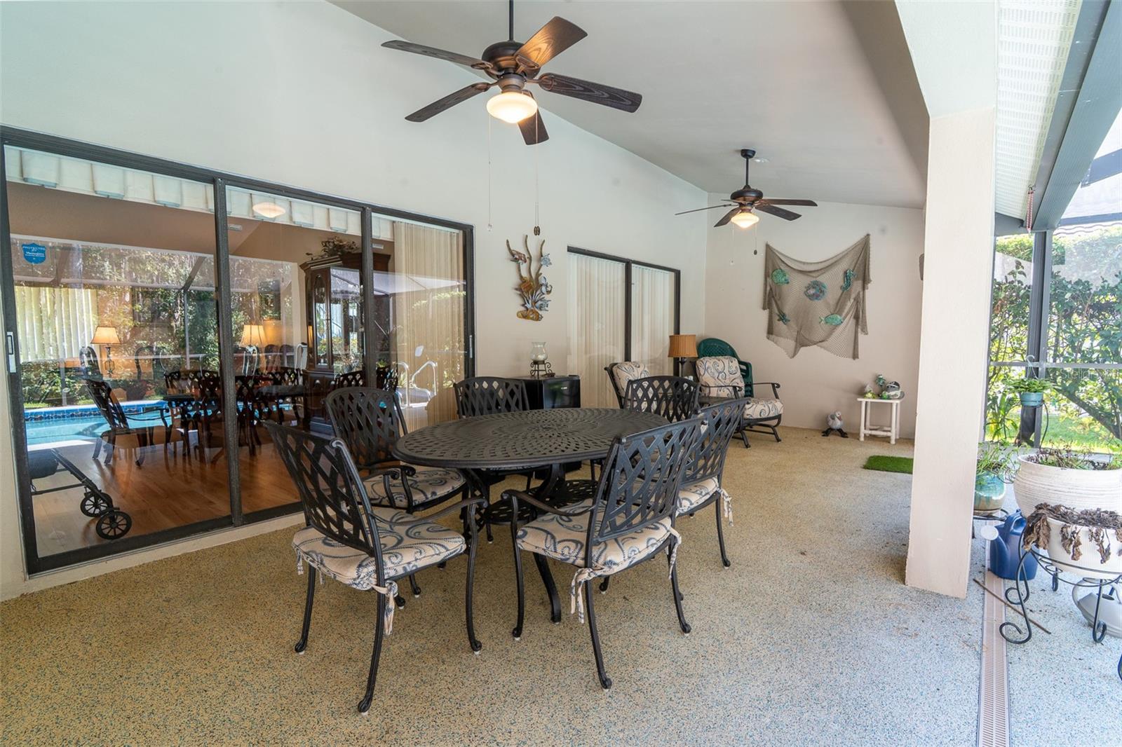 Image 42 of 60 For 3238 Glenridge Drive