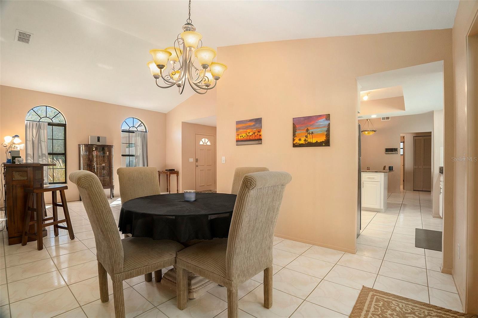 Image 11 of 33 For 4421 Plumosa Street