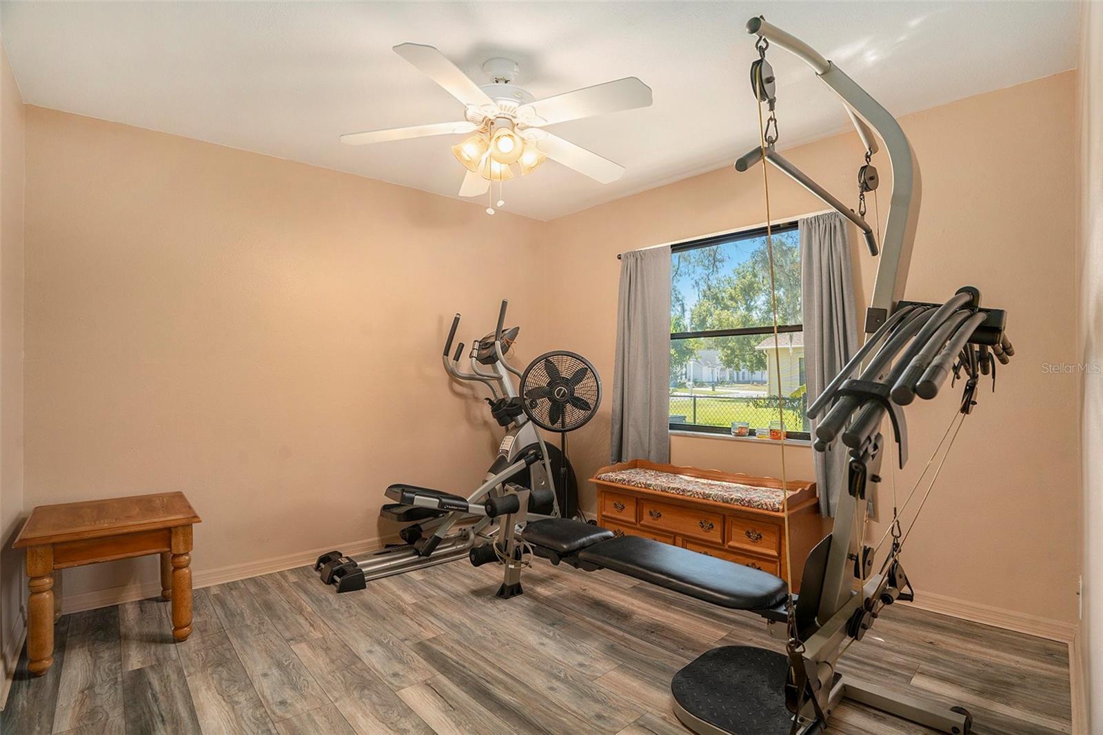 Image 24 of 33 For 4421 Plumosa Street