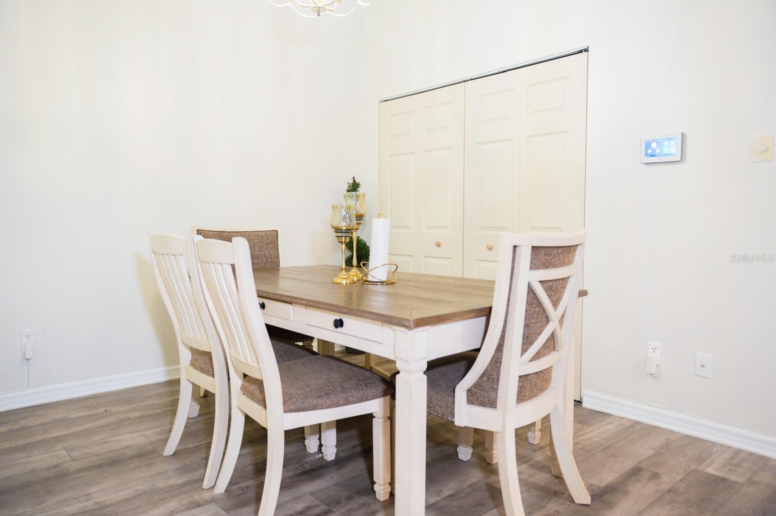 Image 10 of 42 For 5504 Fairfax Street