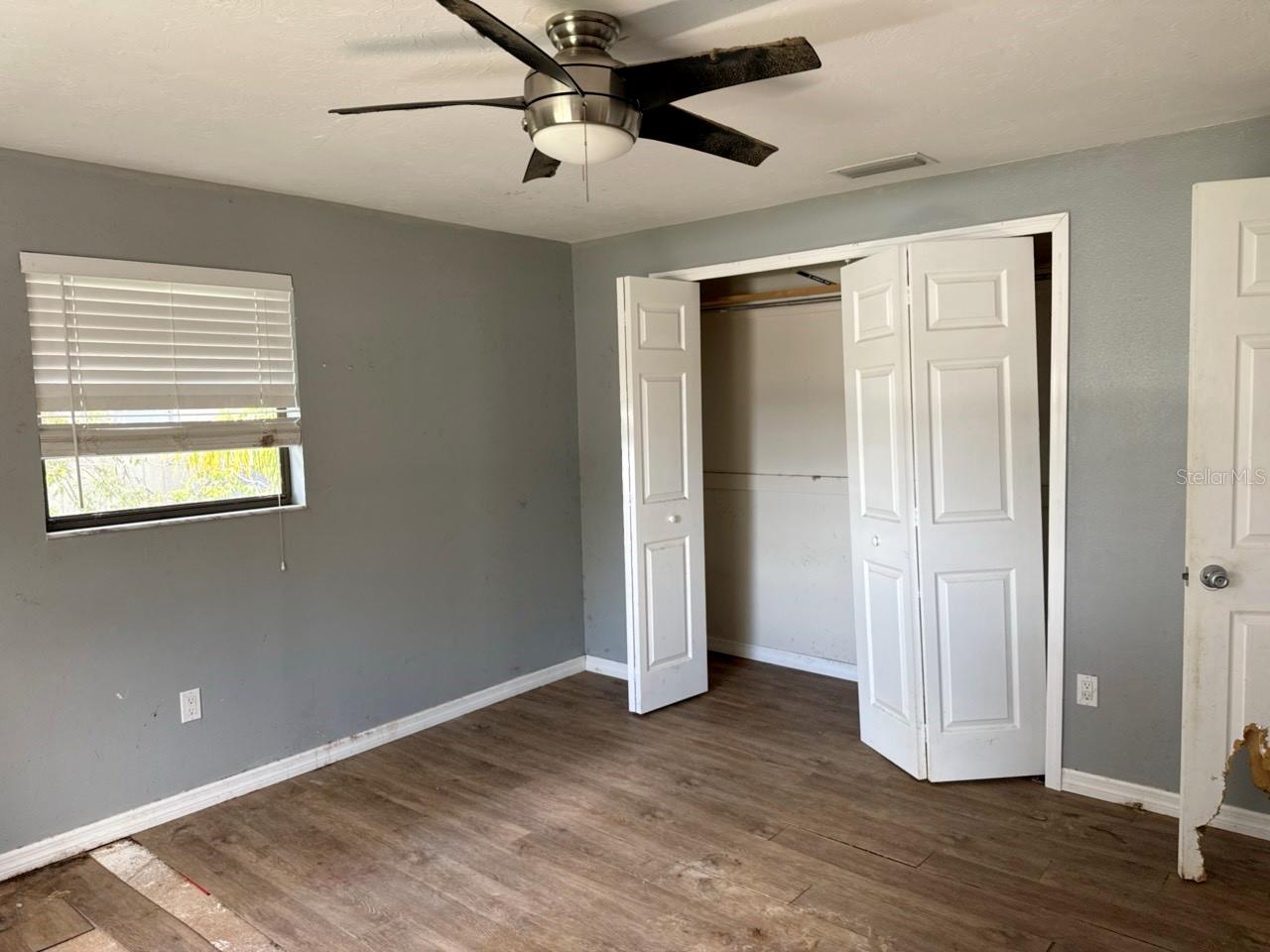 Image 14 of 15 For 711 47th Street W