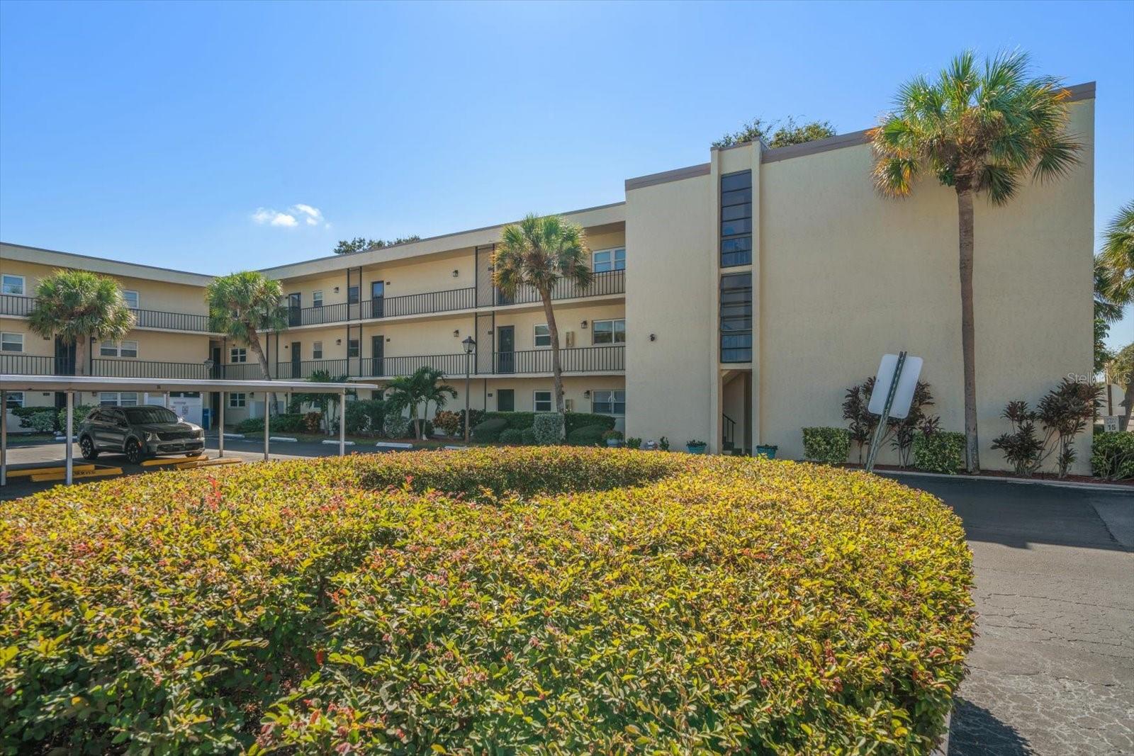 Details for 11485 Oakhurst Road 1100-206, LARGO, FL 33774