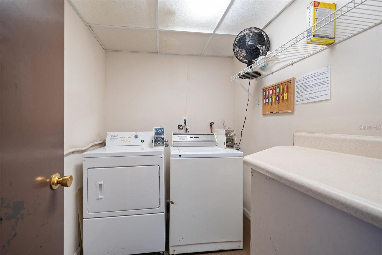 Image 27 of 41 For 11485 Oakhurst Road 1100-206