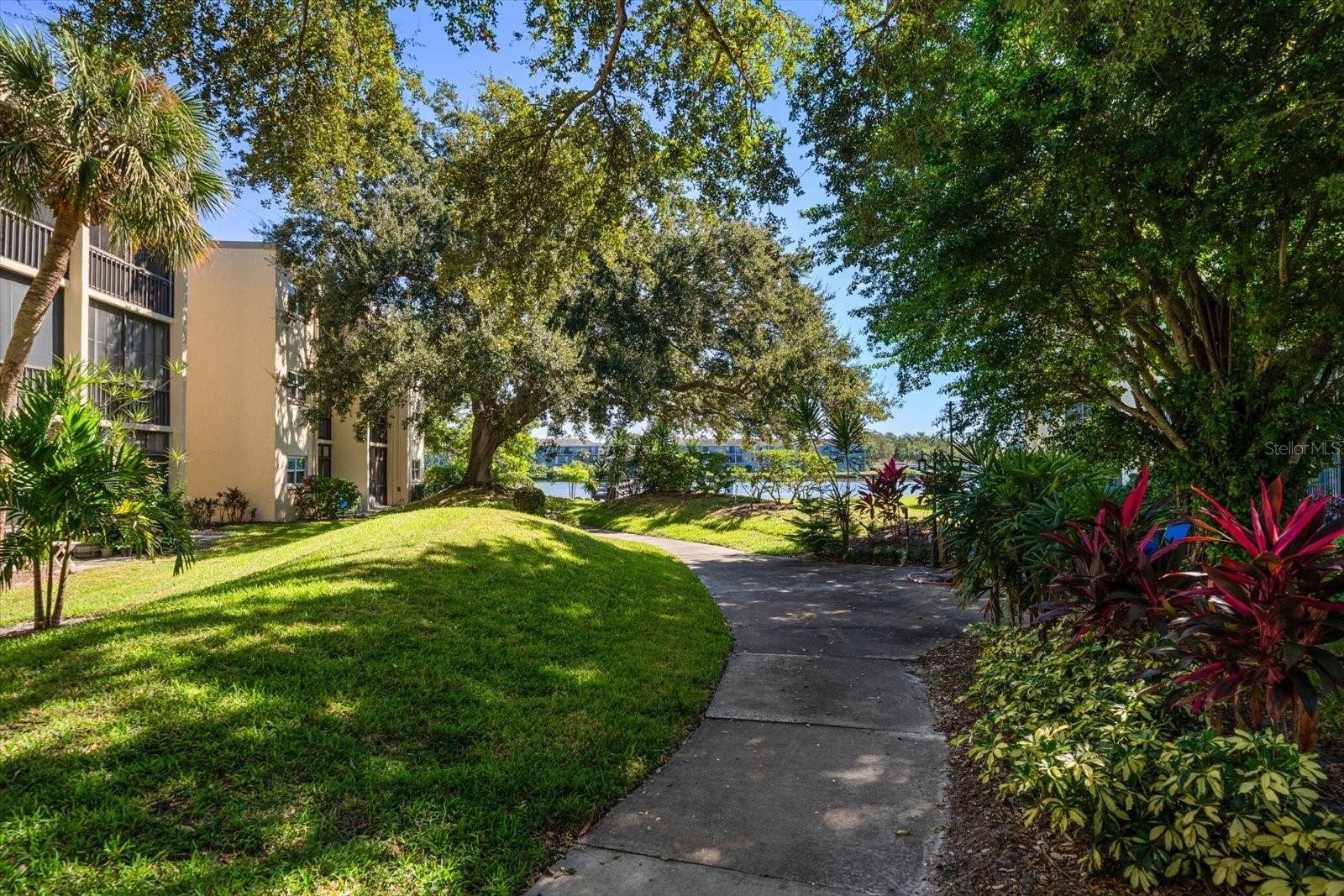 Image 31 of 41 For 11485 Oakhurst Road 1100-206