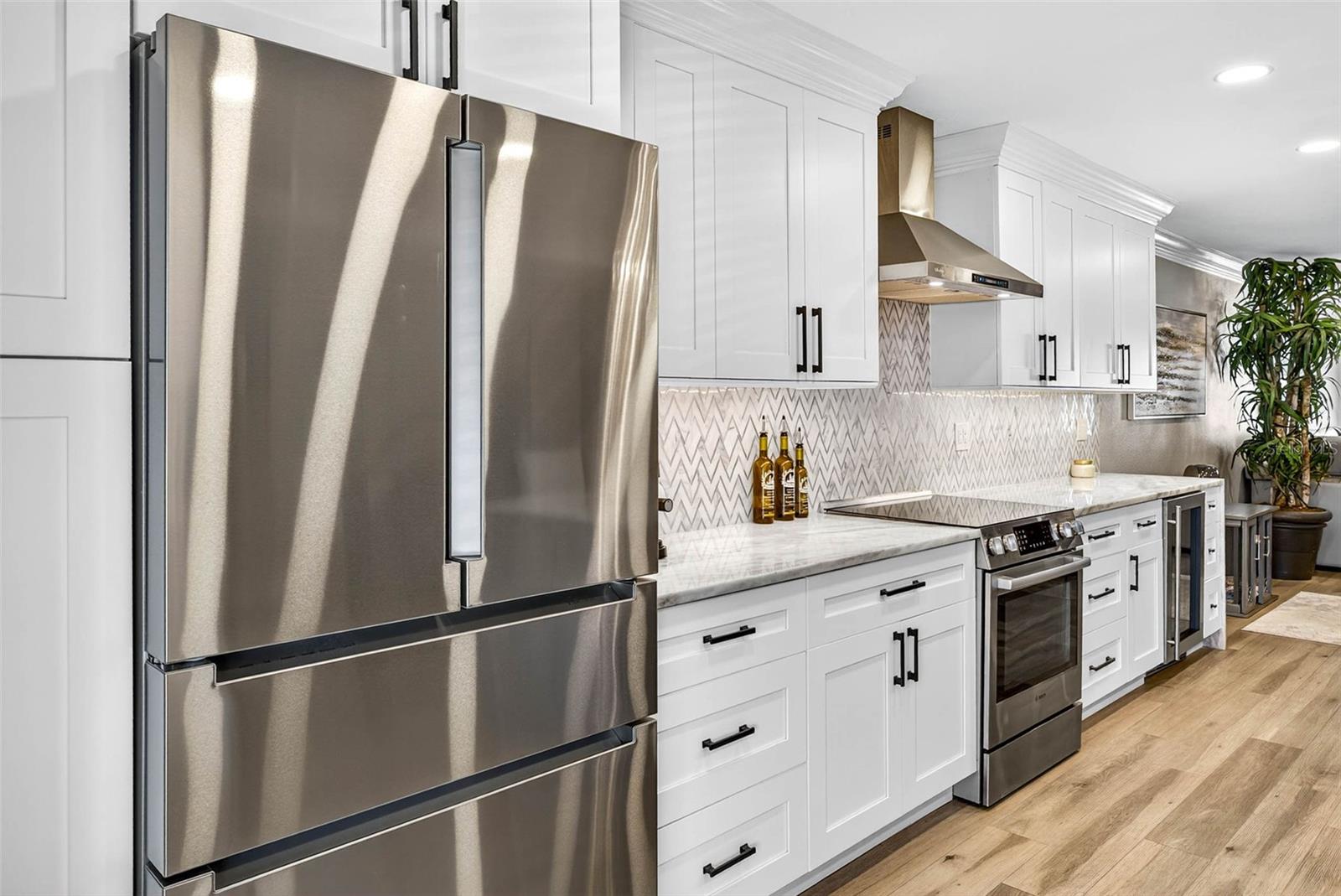 Image 13 of 61 For 745 Pinellas Bayway S 302