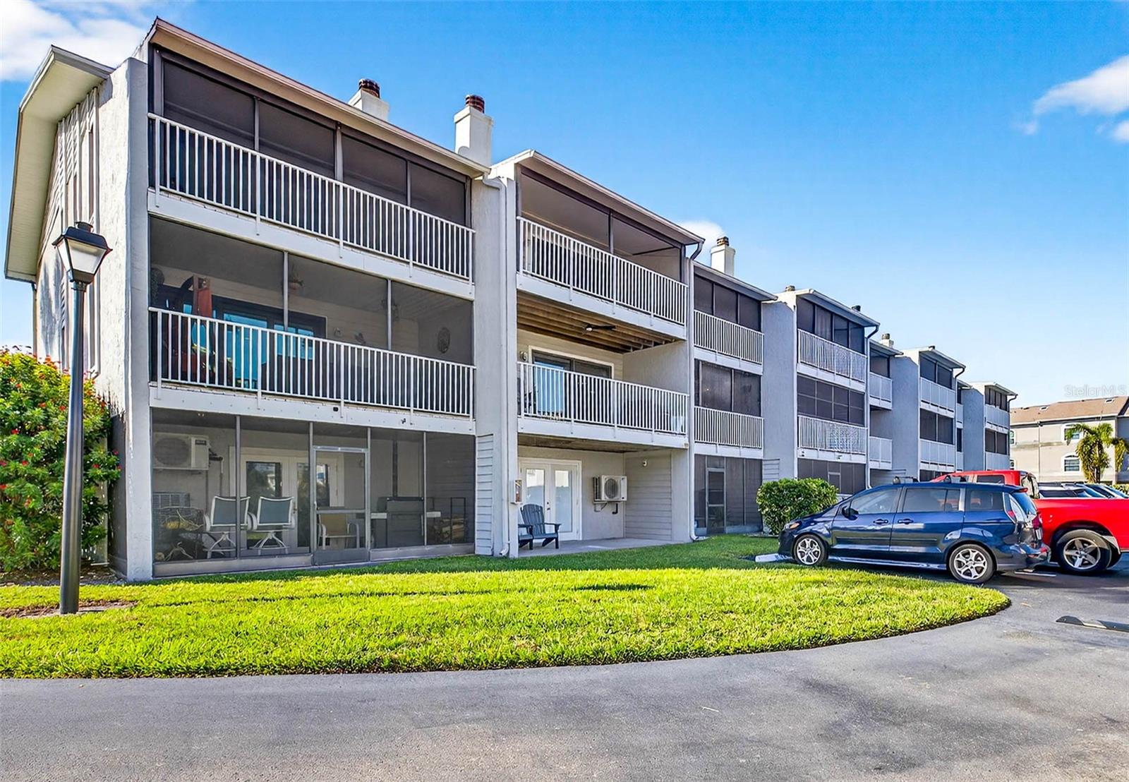 Image 41 of 61 For 745 Pinellas Bayway S 302