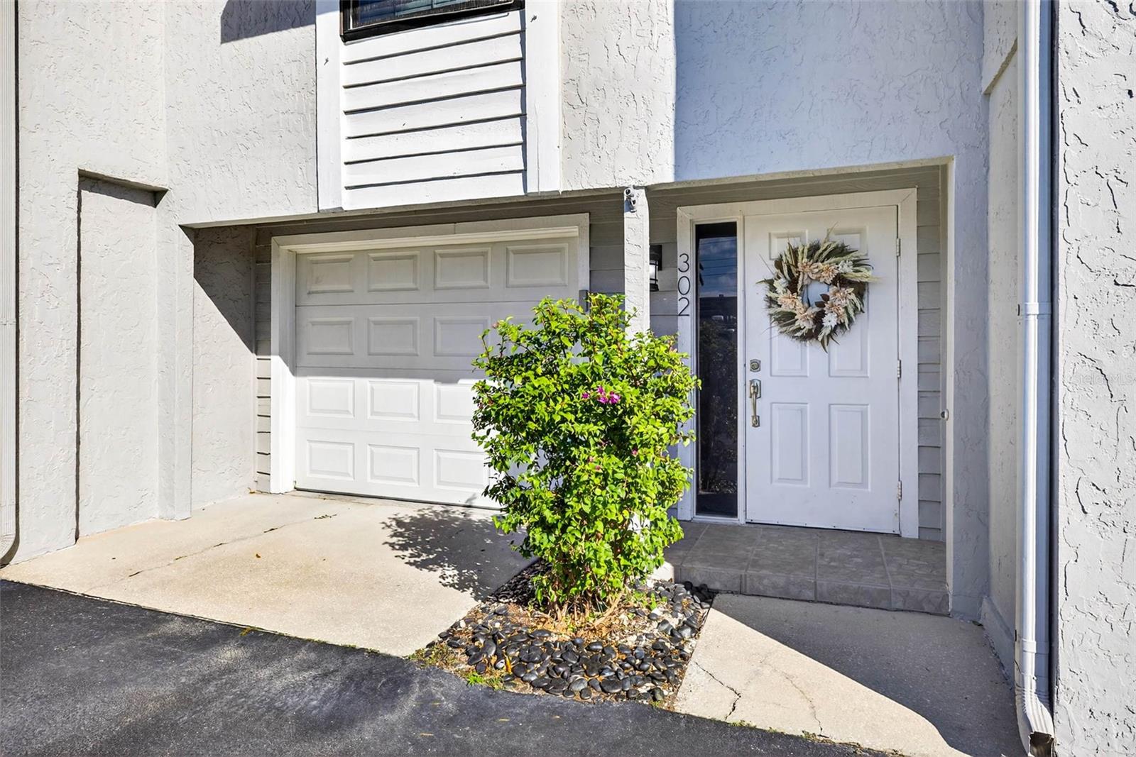 Image 5 of 61 For 745 Pinellas Bayway S 302