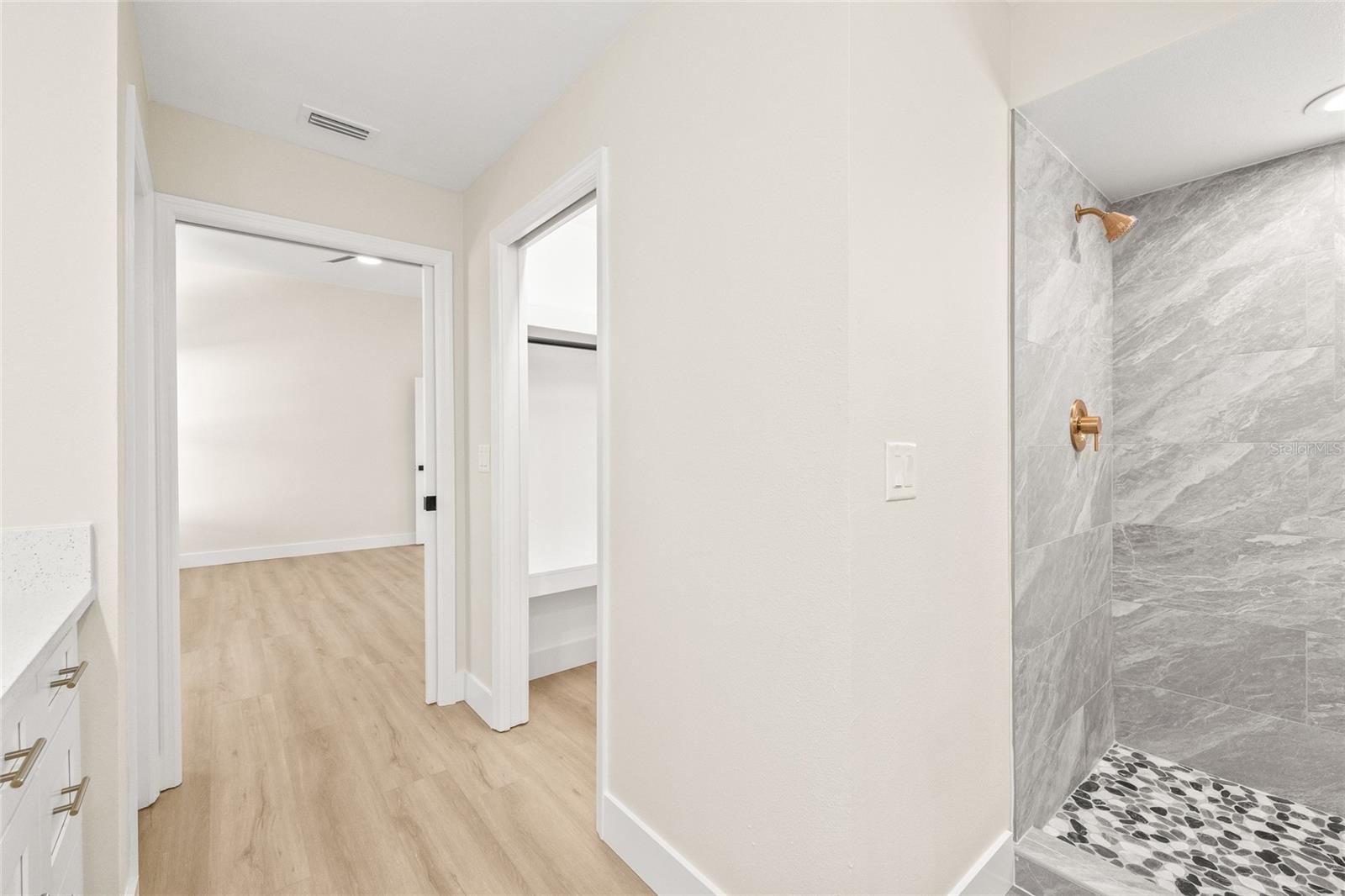 Image 25 of 46 For 2538 Indigo Drive