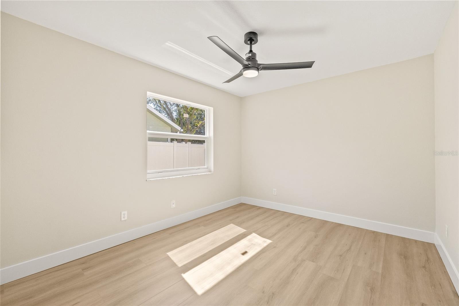 Image 27 of 46 For 2538 Indigo Drive