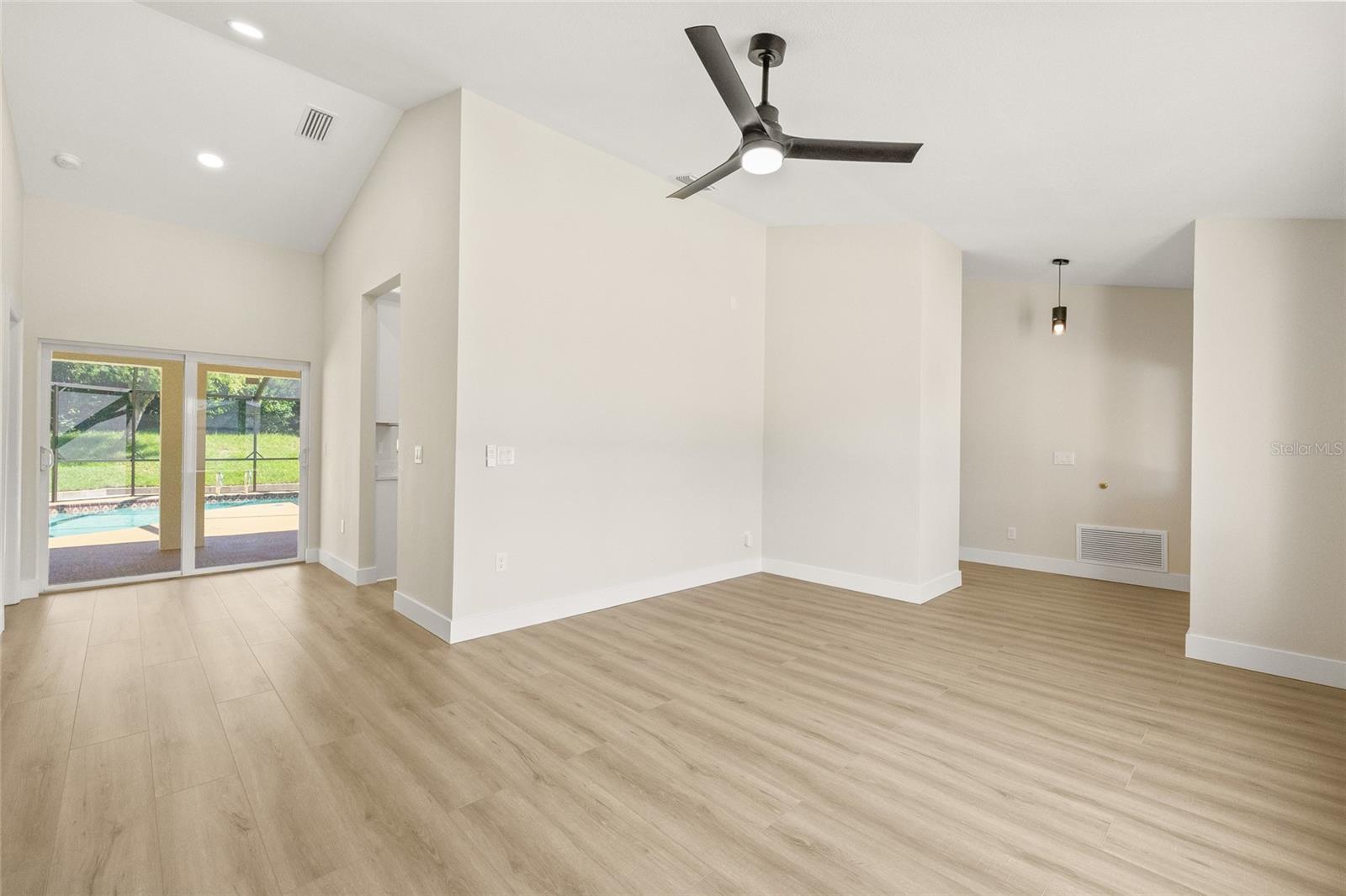 Image 5 of 46 For 2538 Indigo Drive