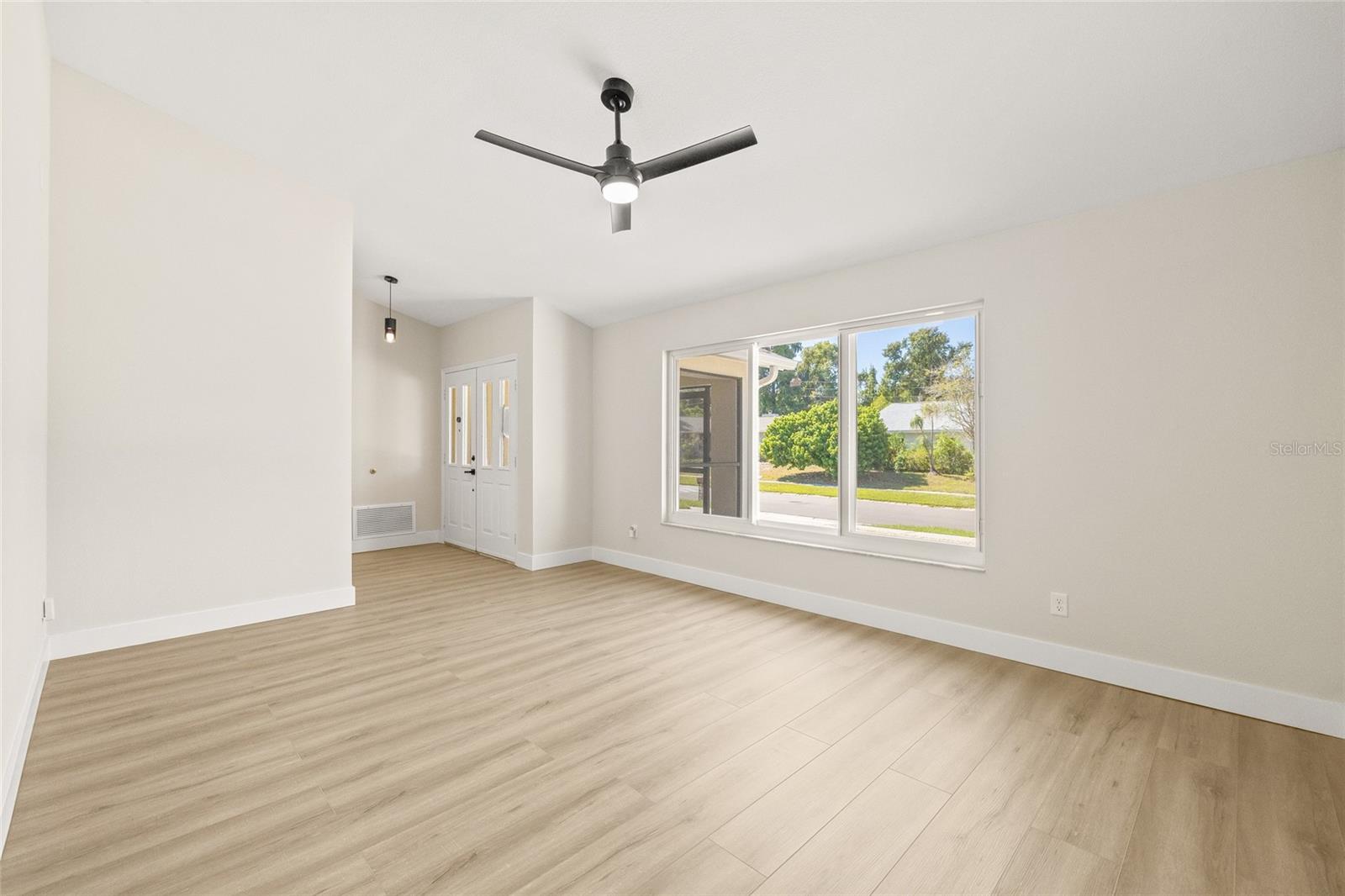 Image 6 of 46 For 2538 Indigo Drive