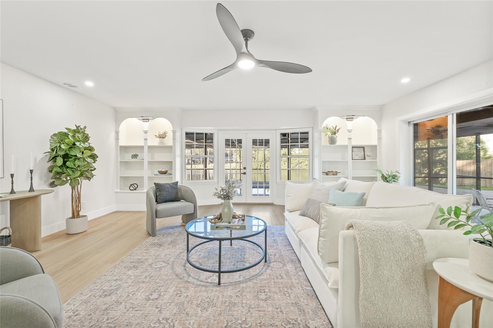 Image 15 of 72 For 2615 Desoto Way S