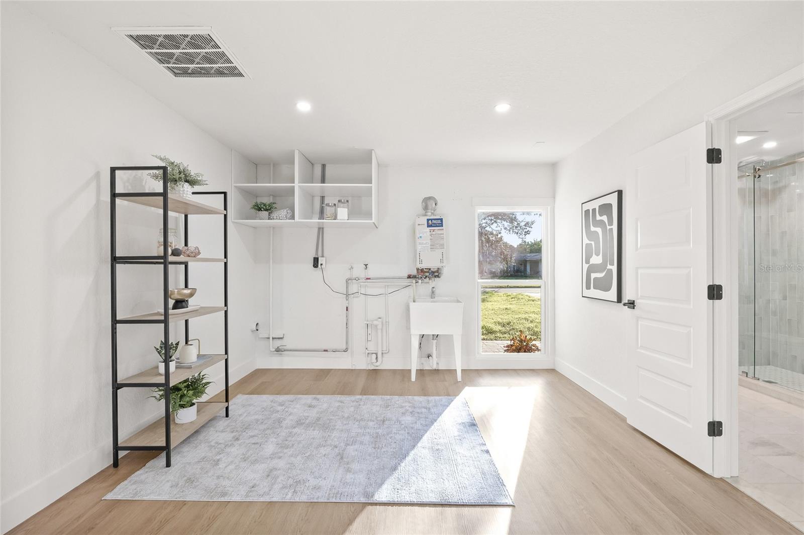 Image 34 of 72 For 2615 Desoto Way S