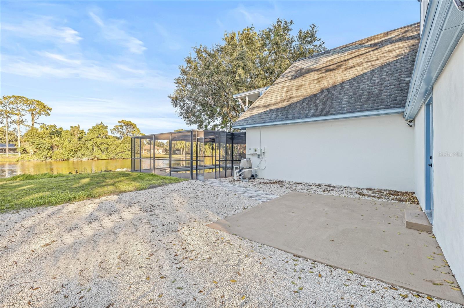 Image 57 of 72 For 2615 Desoto Way S