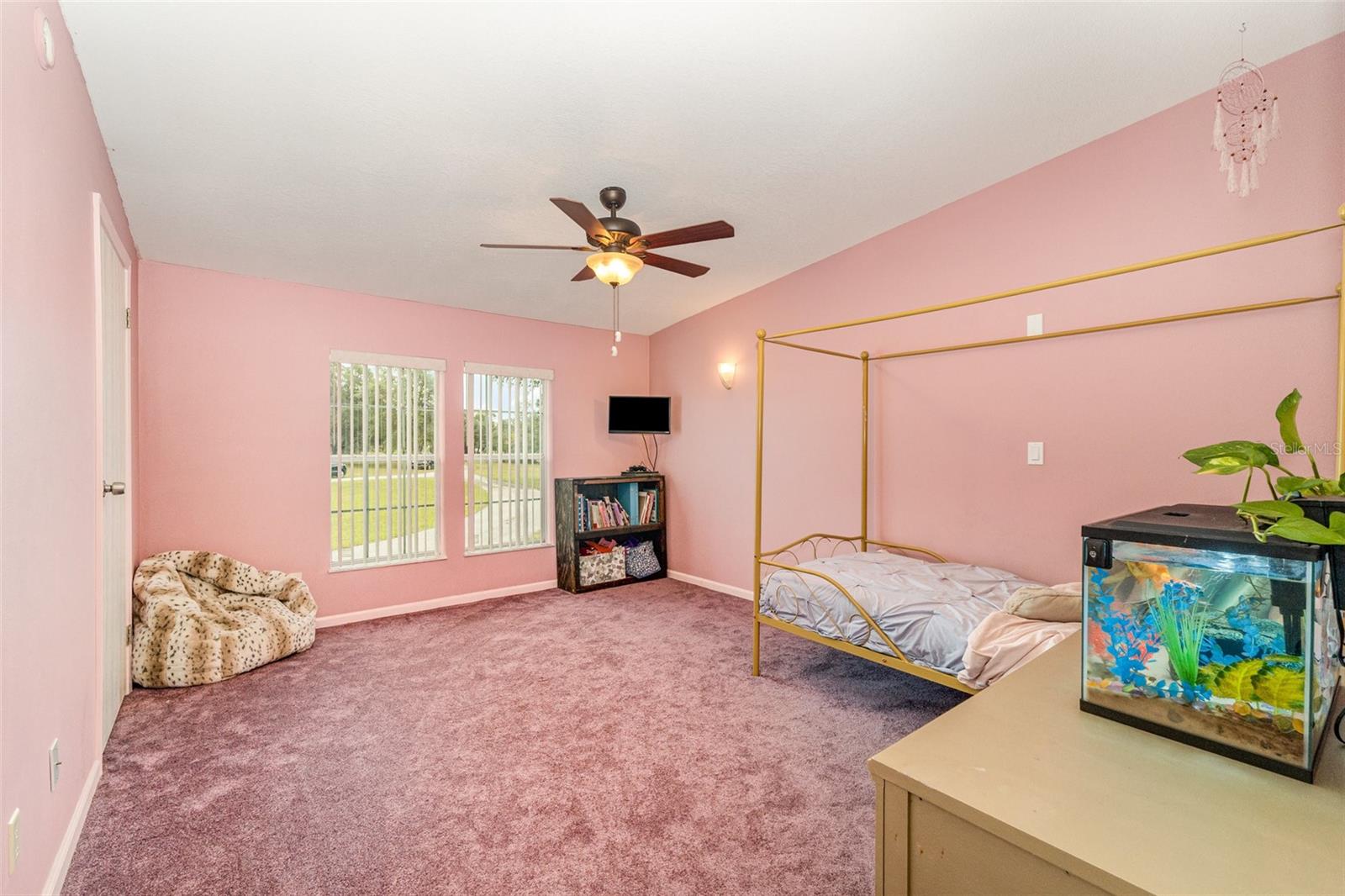 Image 19 of 32 For 4328 Meadow Street