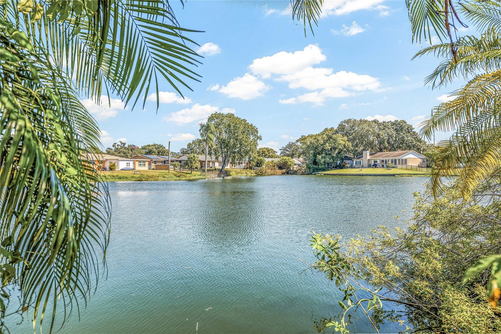 Image 2 of 43 For 7807 Summertree Lane