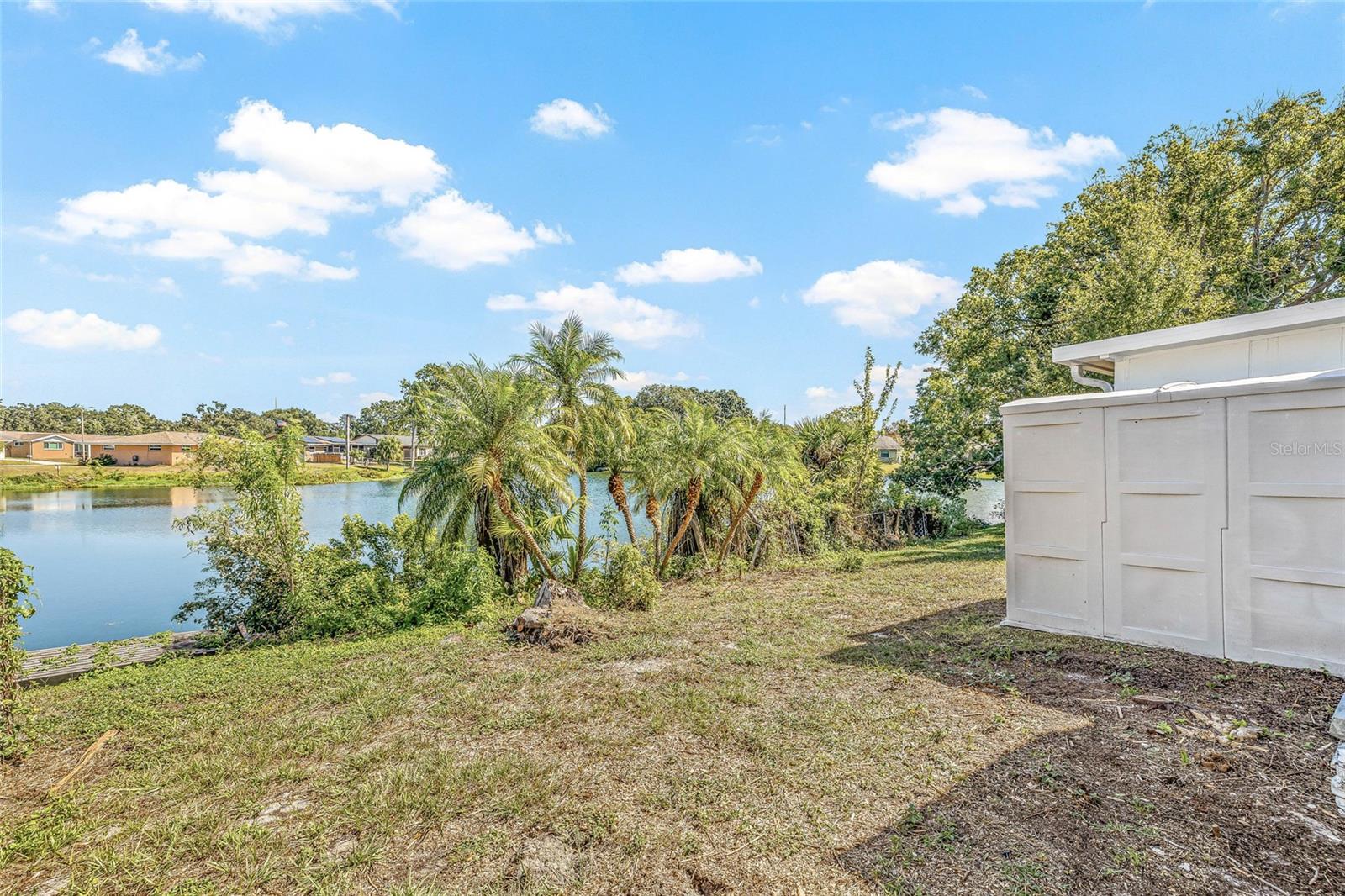 Image 36 of 43 For 7807 Summertree Lane