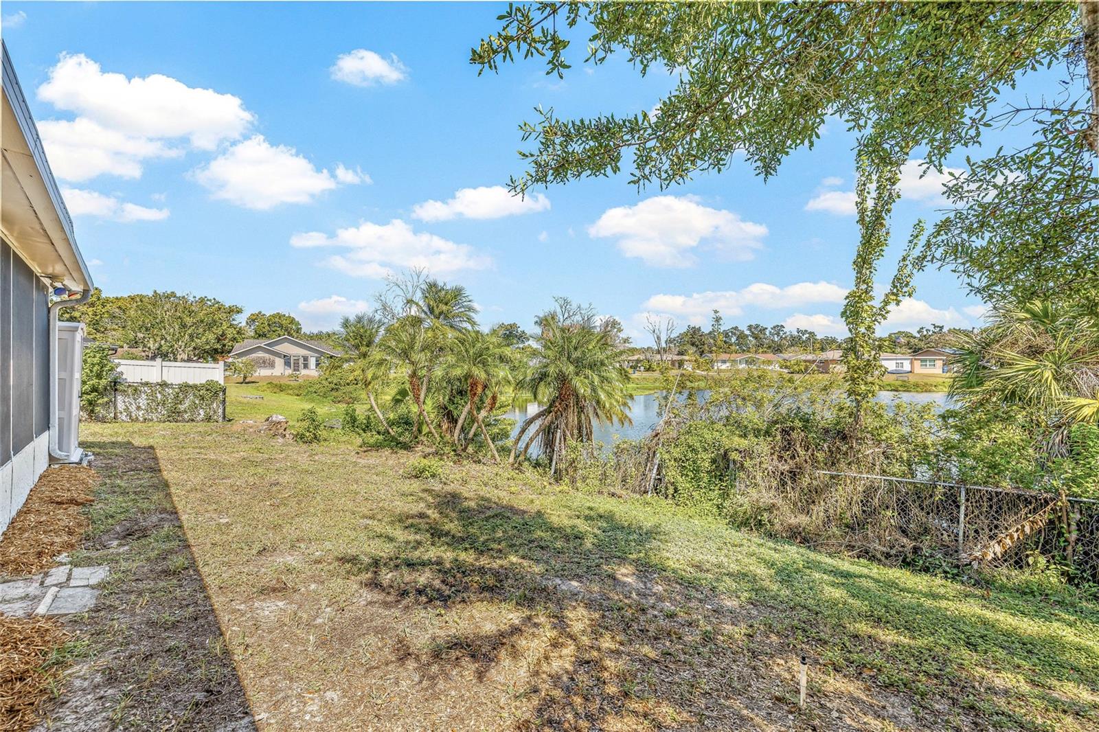 Image 38 of 43 For 7807 Summertree Lane