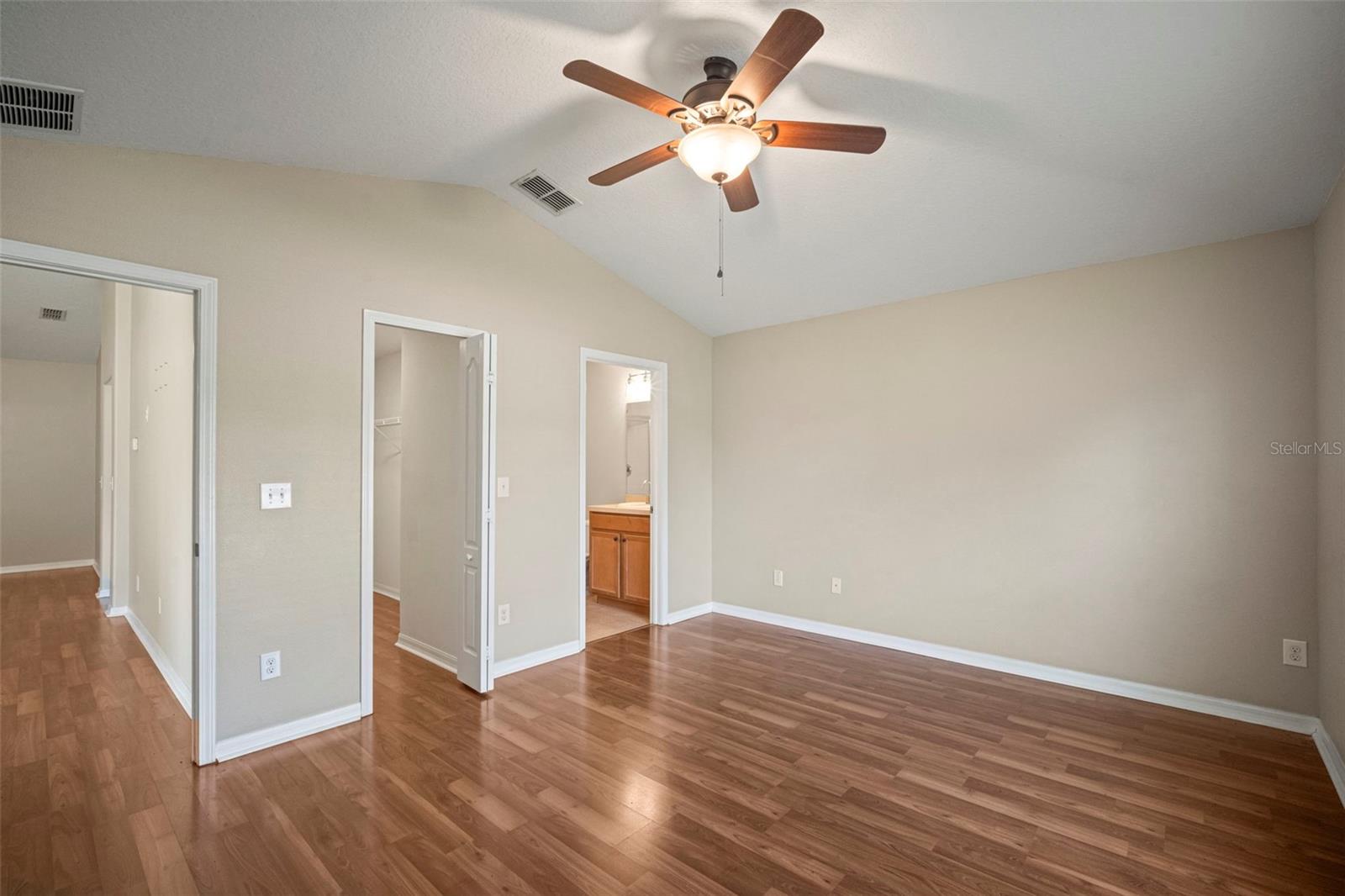 Image 21 of 39 For 13738 Caden Glen Drive