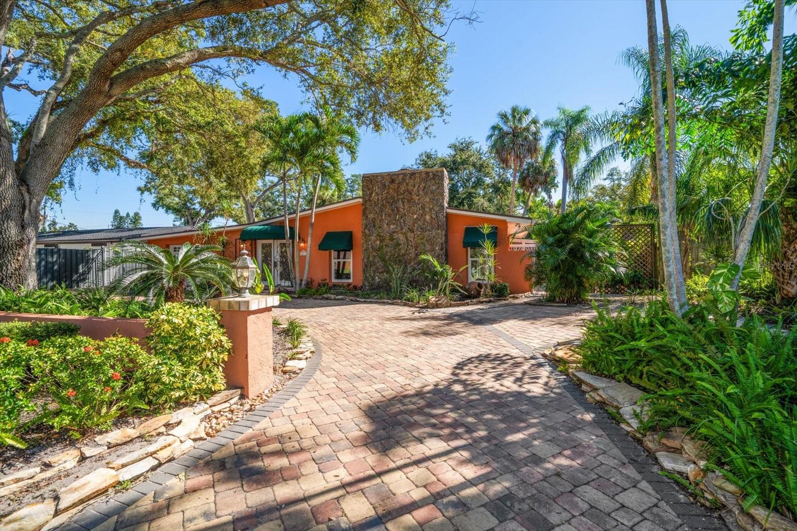 Image 4 of 50 For 3033 82nd Way N
