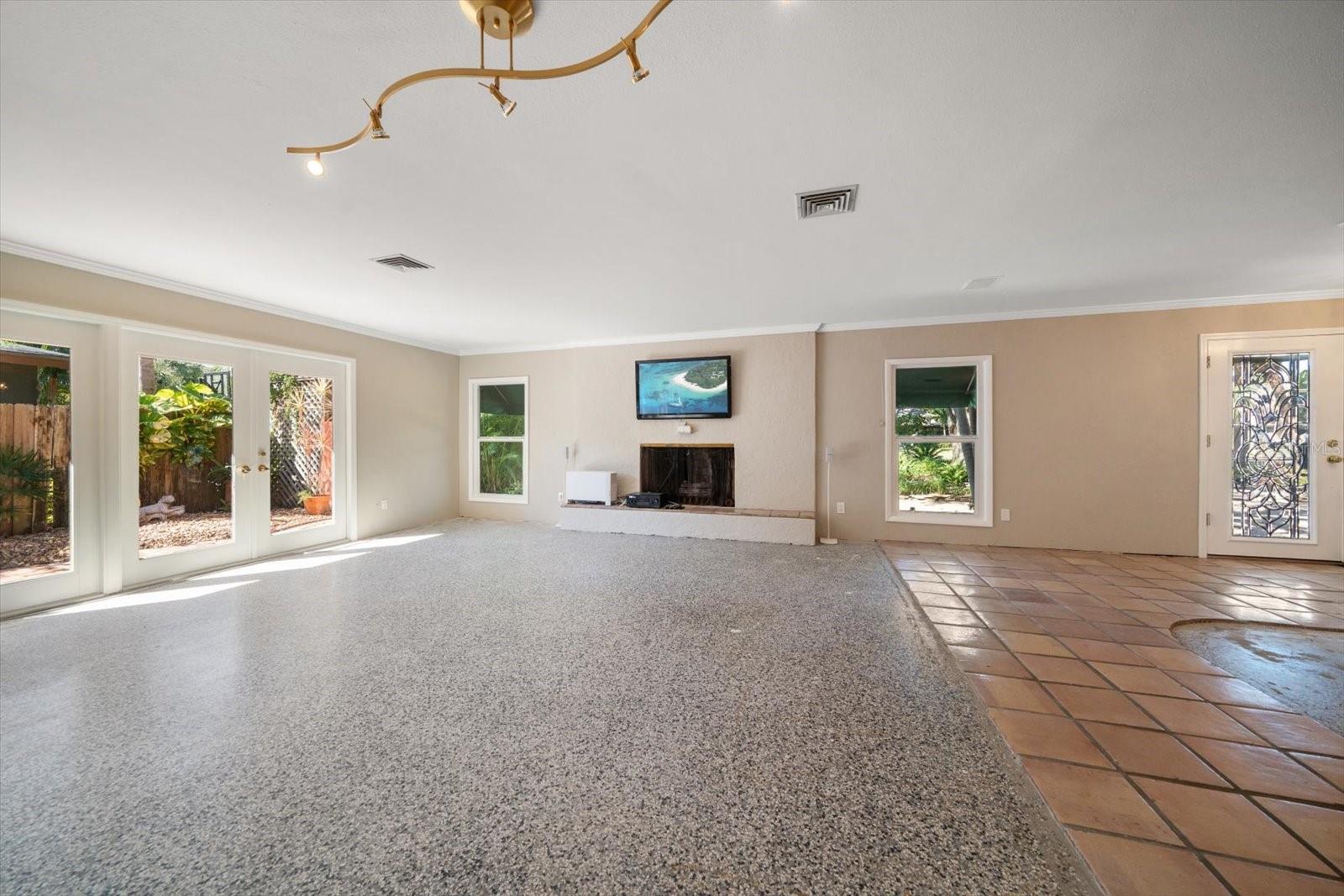Image 9 of 50 For 3033 82nd Way N