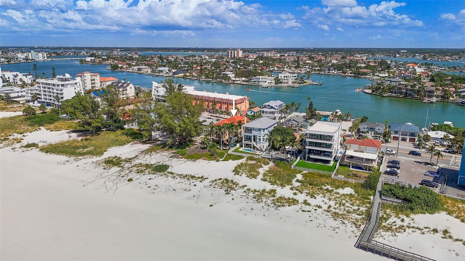 Image 75 of 77 For 10048 Gulf Boulevard