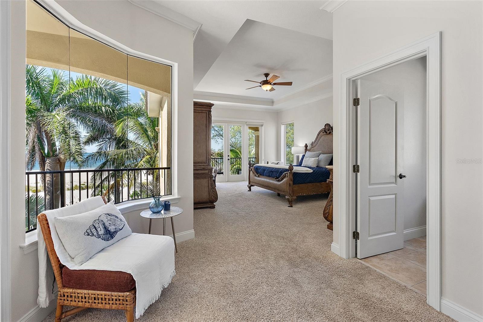 Image 9 of 77 For 10048 Gulf Boulevard